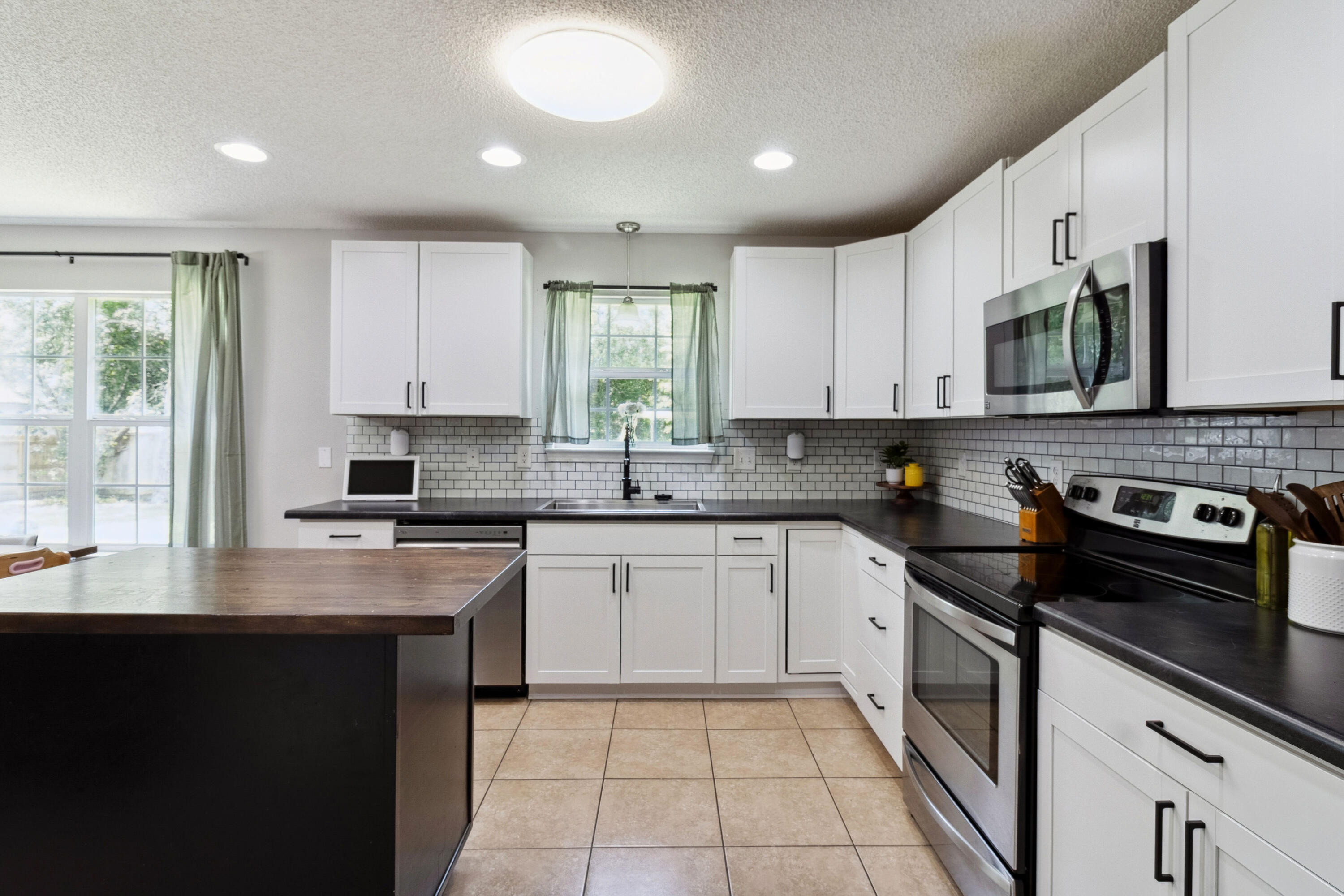 7329 Gordon Evans Road