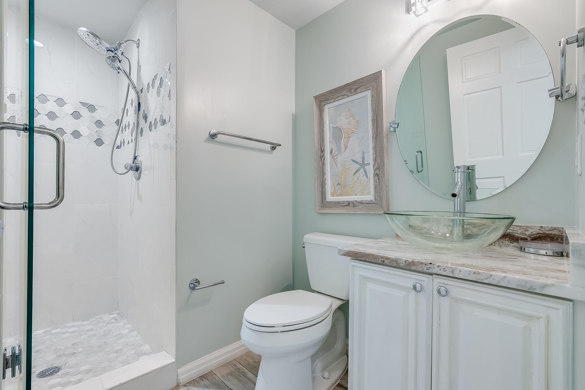 15200 Emerald Coast Parkway, 407