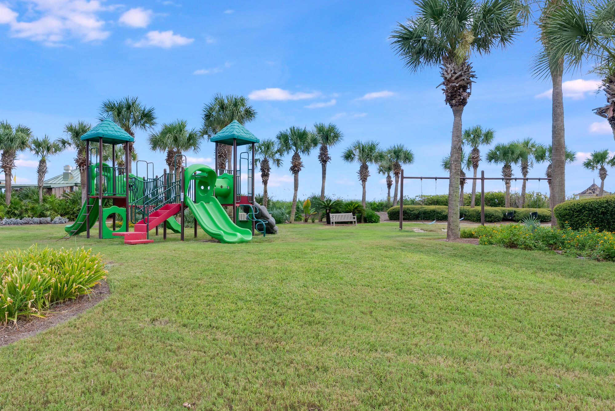 15200 Emerald Coast Parkway, 407