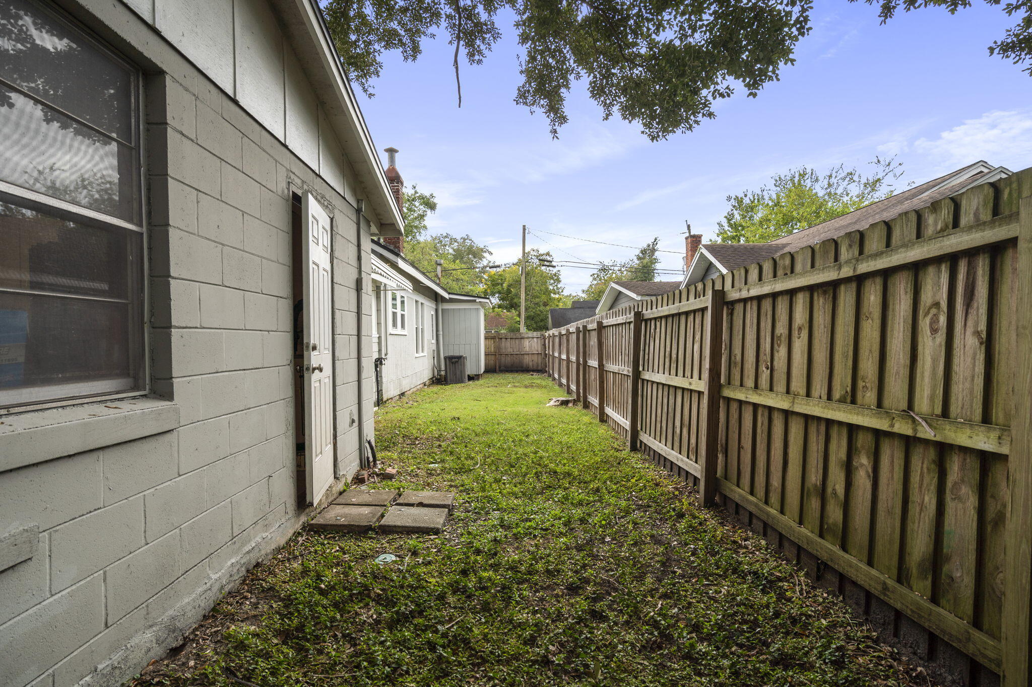 4329 Antisdale Street