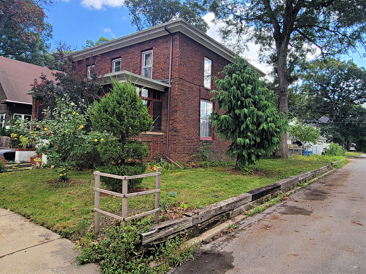 229 Lasalle Street