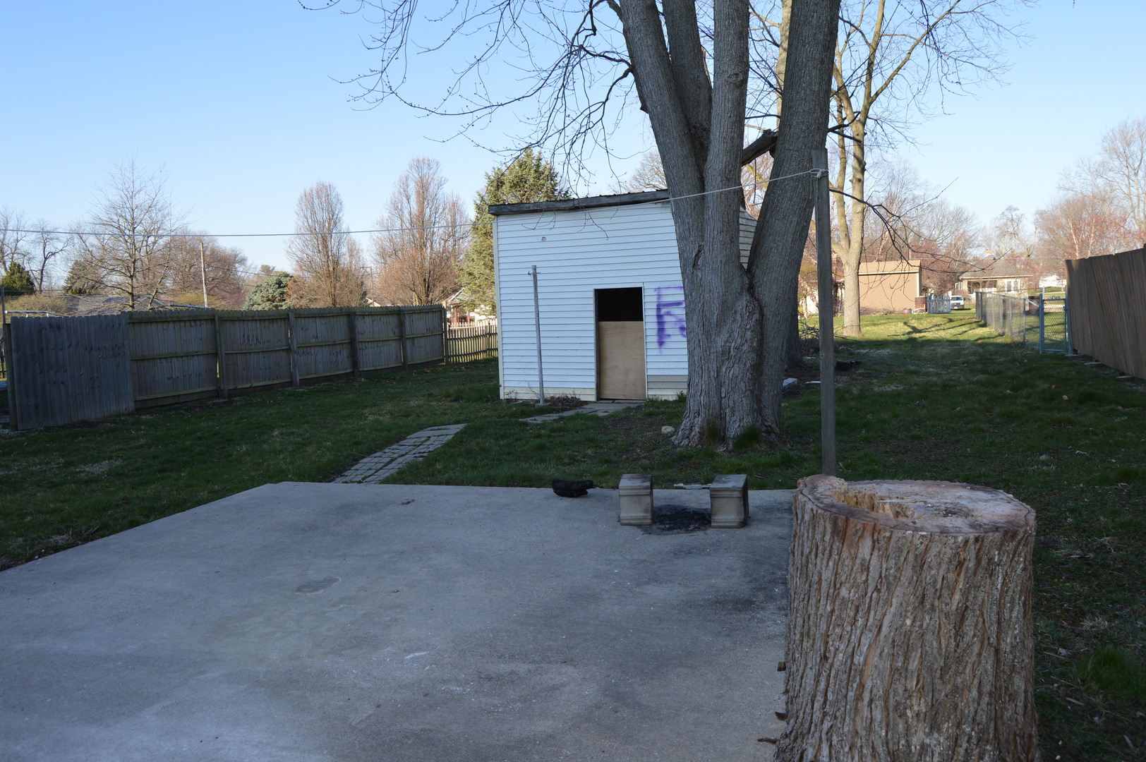 806 N Otter Creek Road