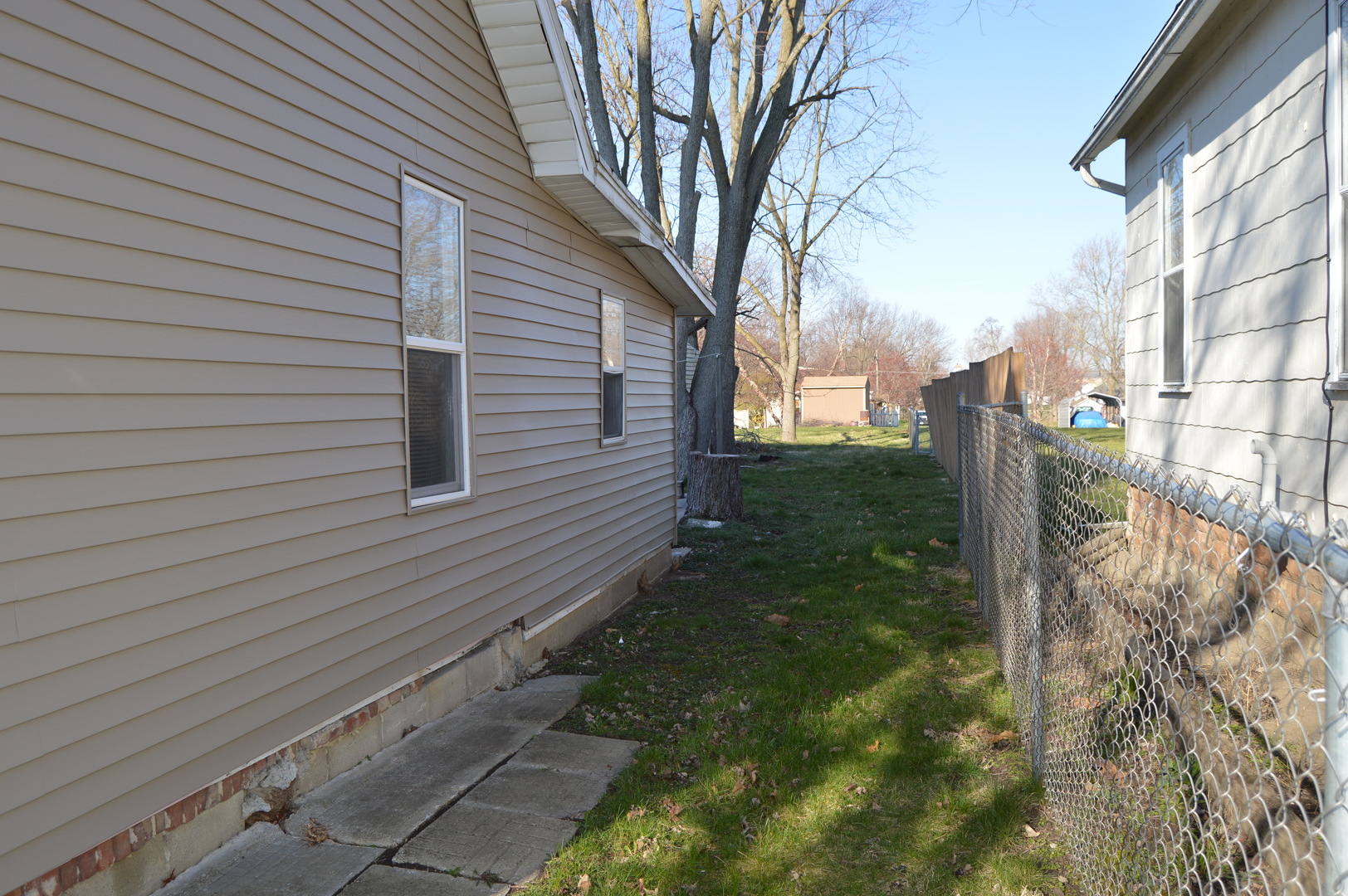 806 N Otter Creek Road