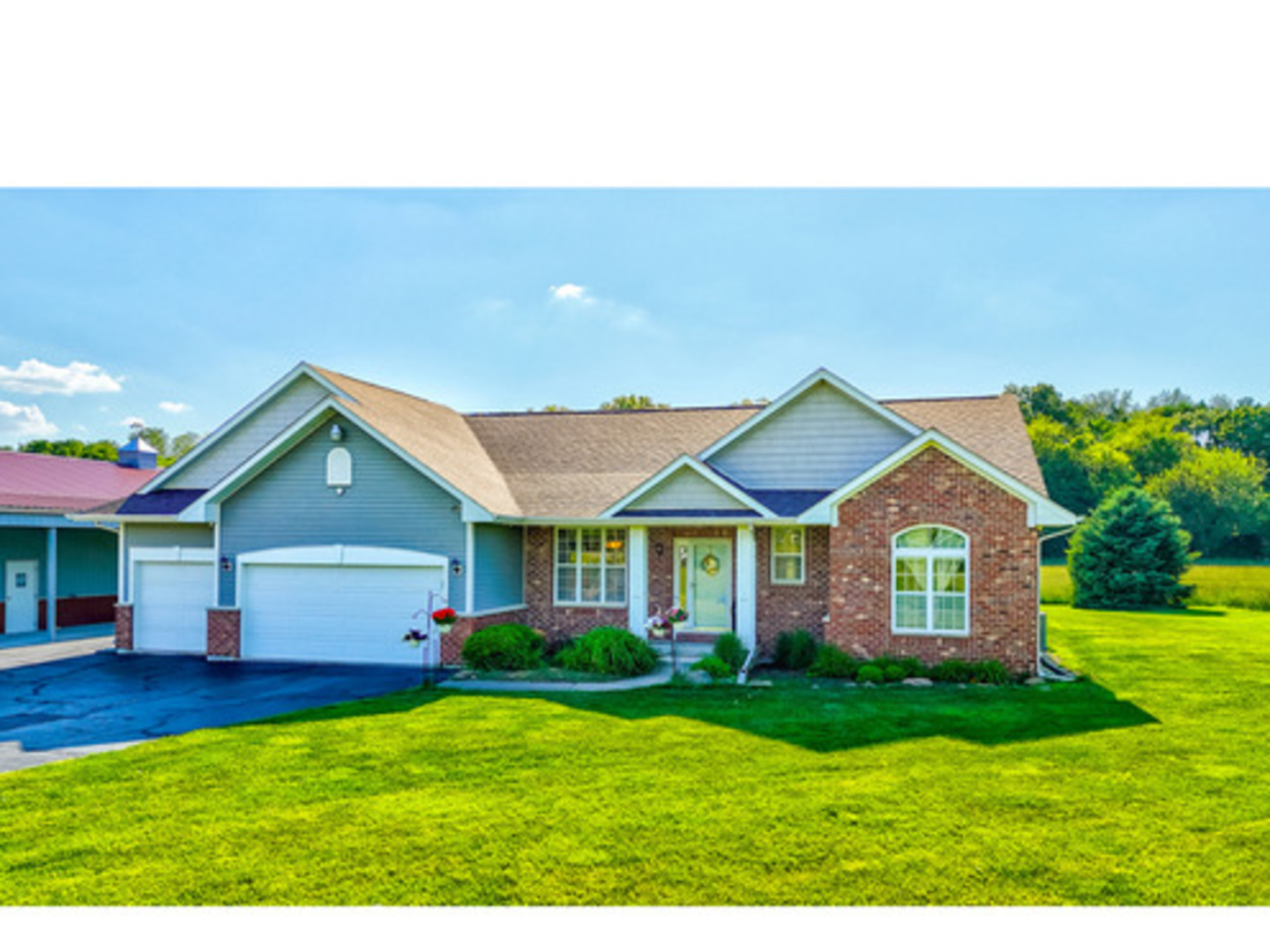 2525 N State Route 23 Highway