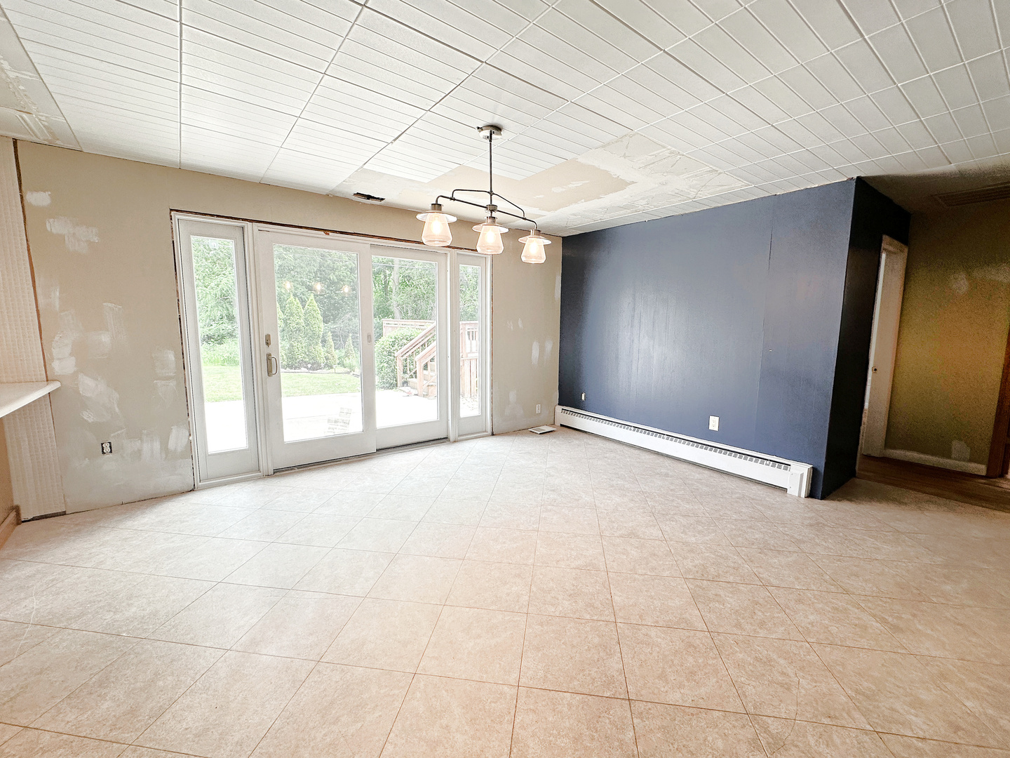 4 Hilltop Drive