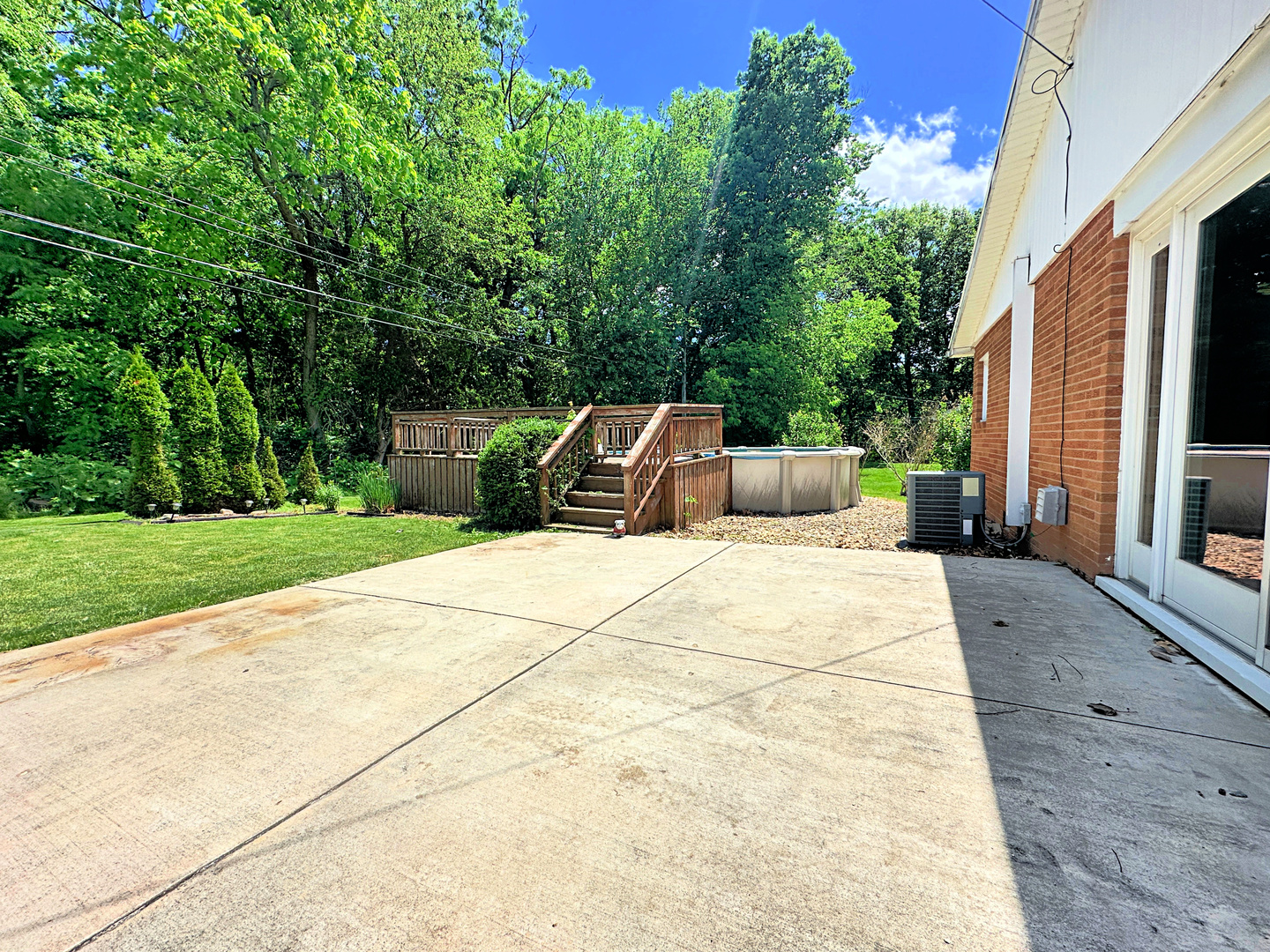 4 Hilltop Drive