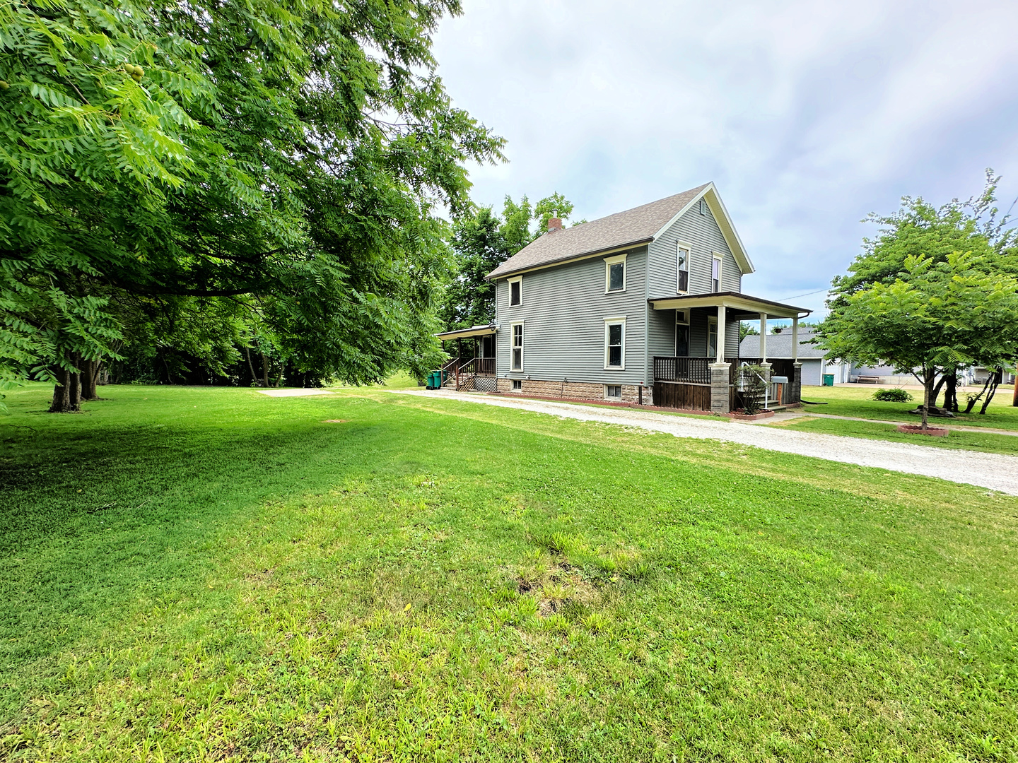 207 Cottage Street