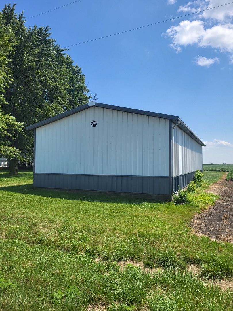 754 N 14th Road