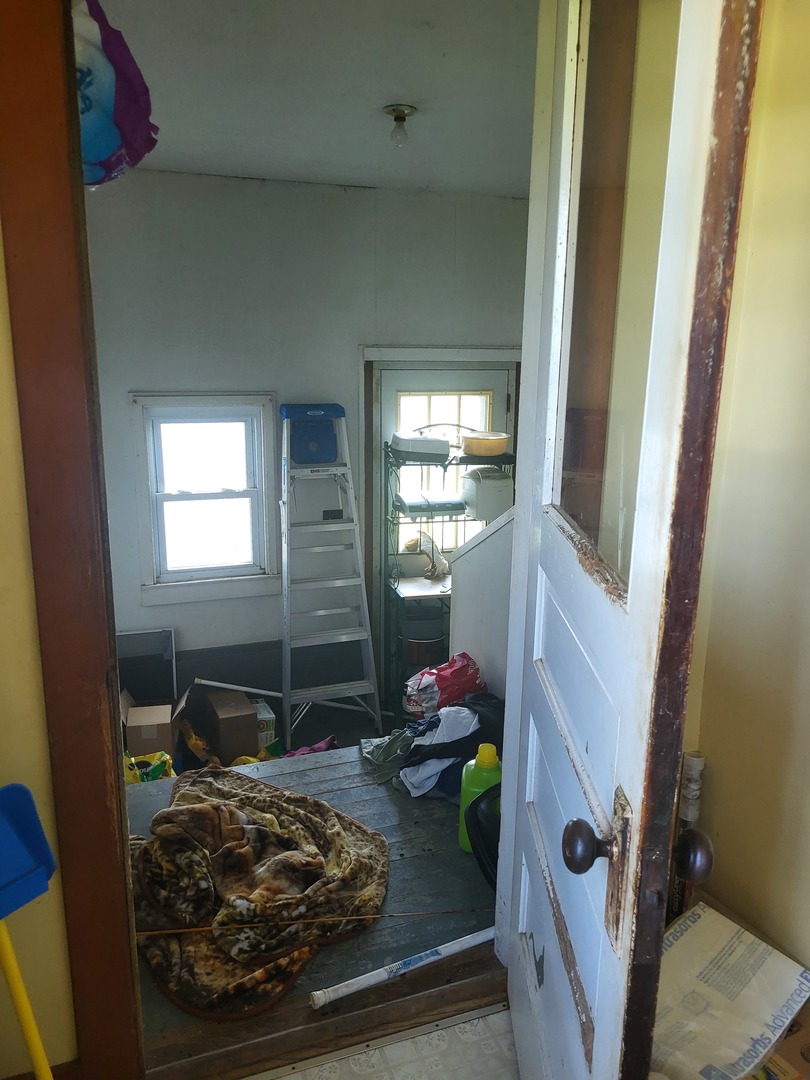 754 N 14th Road
