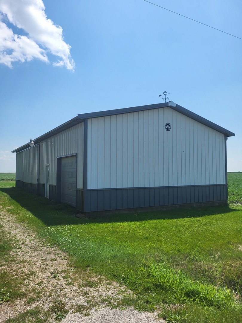 754 N 14th Road