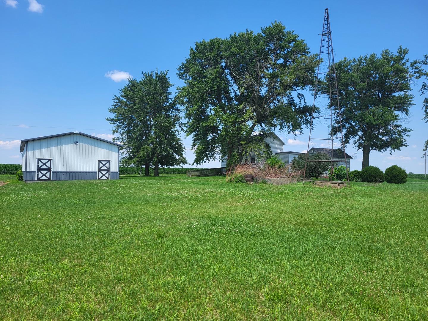 754 N 14th Road