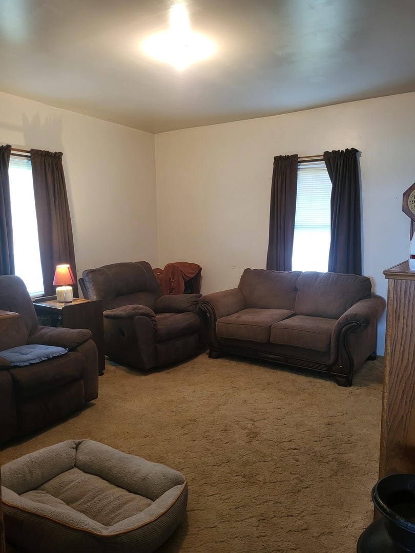 754 N 14th Road