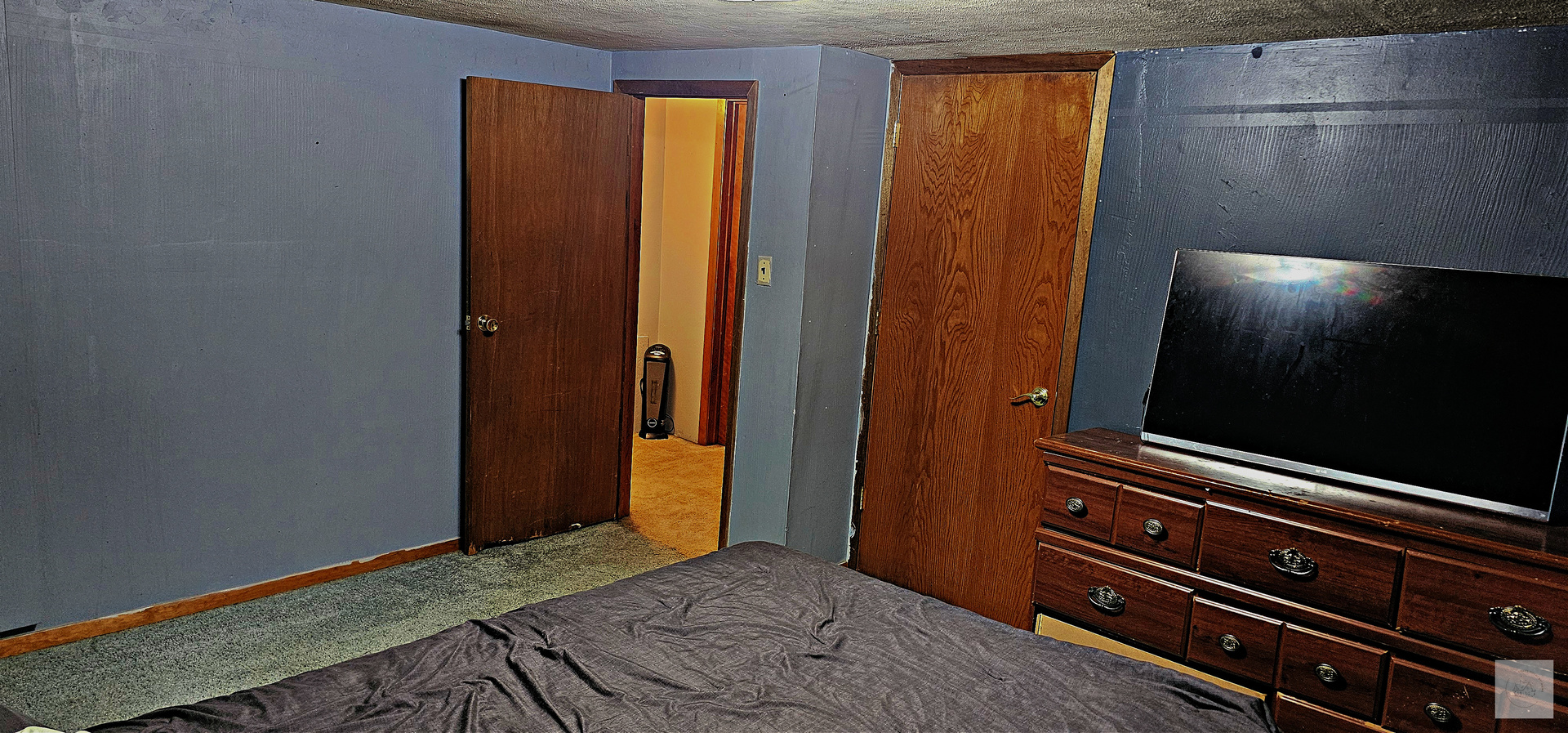 415 W 4th Street