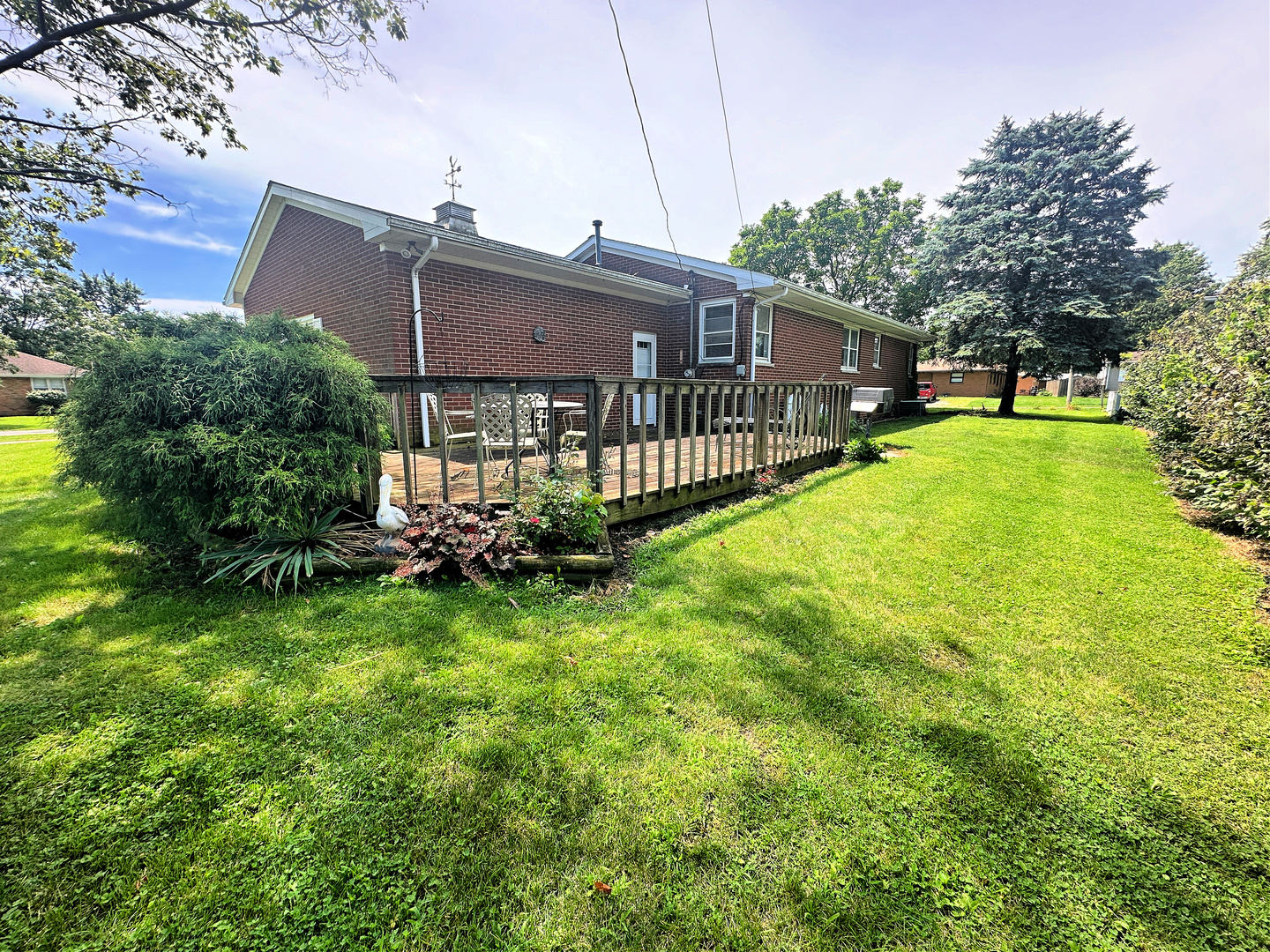 35 Manhattan Drive