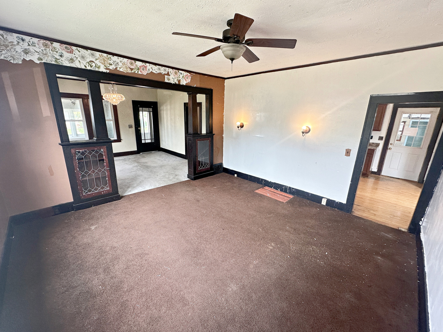 904 9th Street