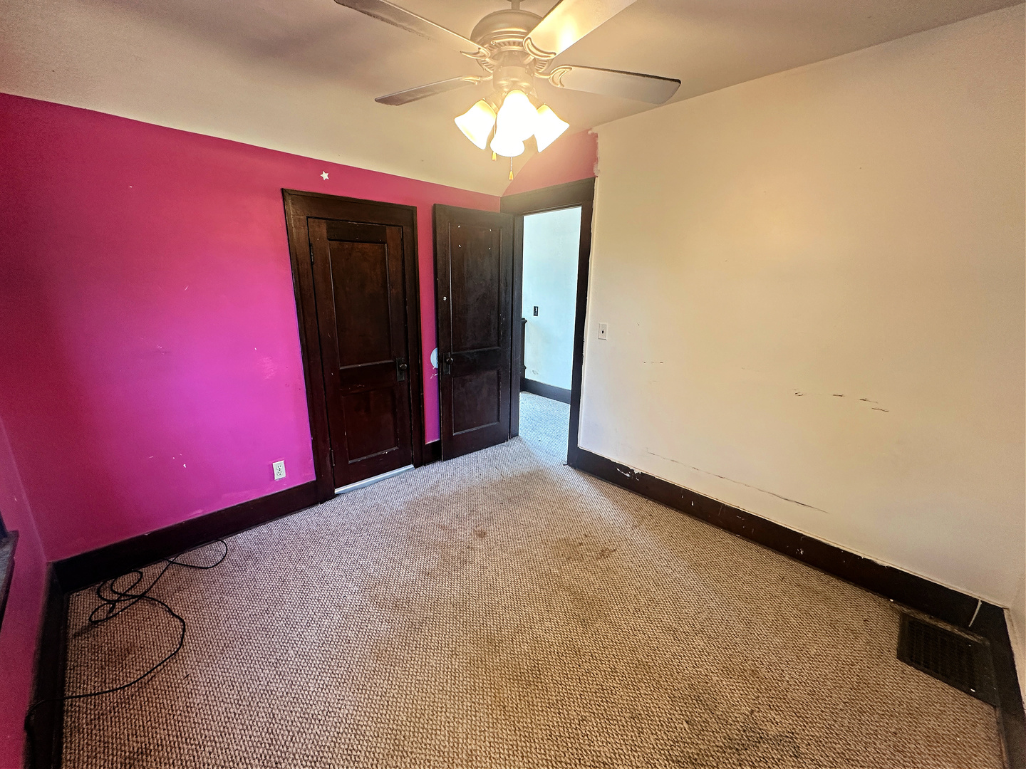 904 9th Street