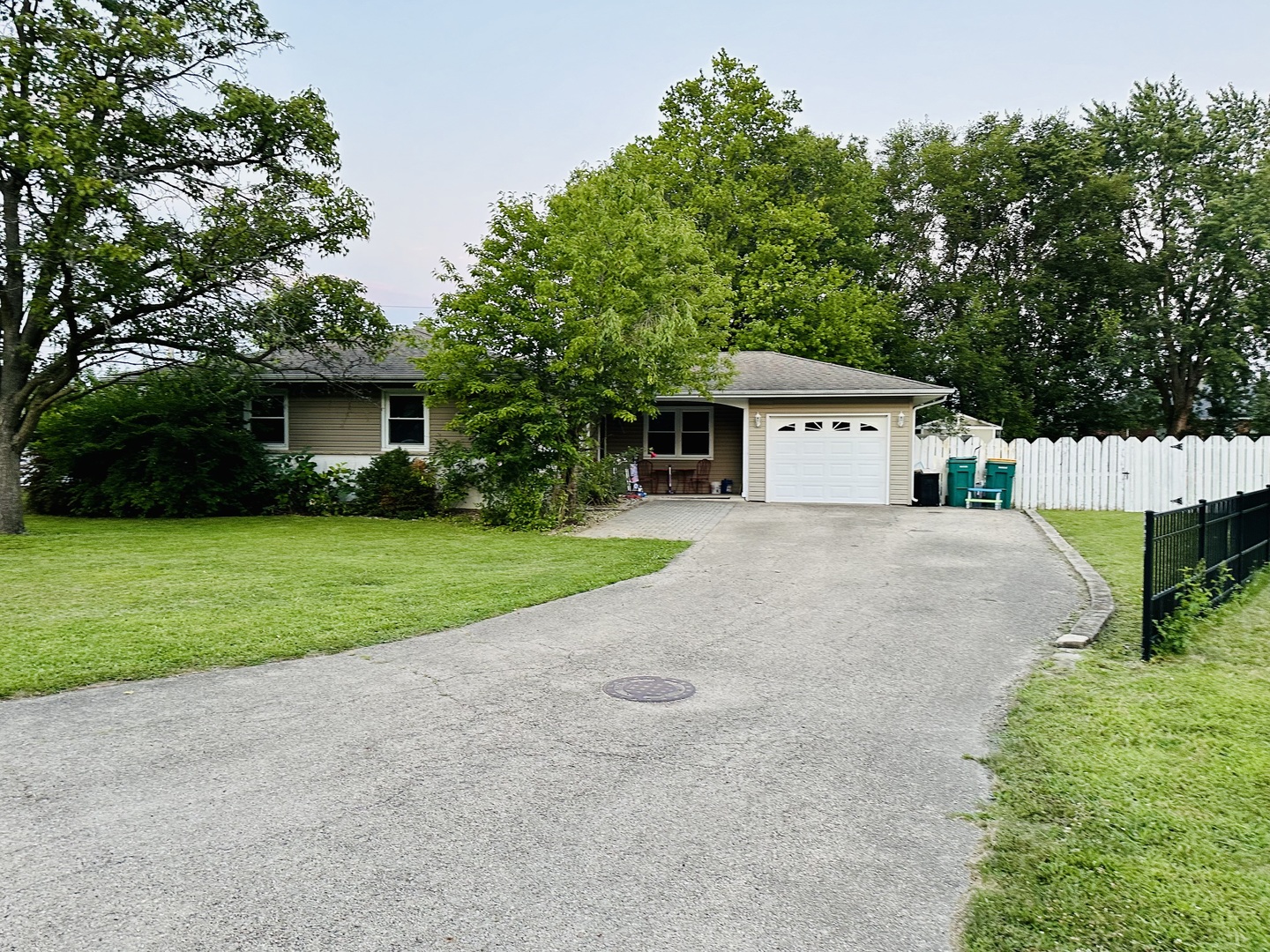 23 Rosemont Lane