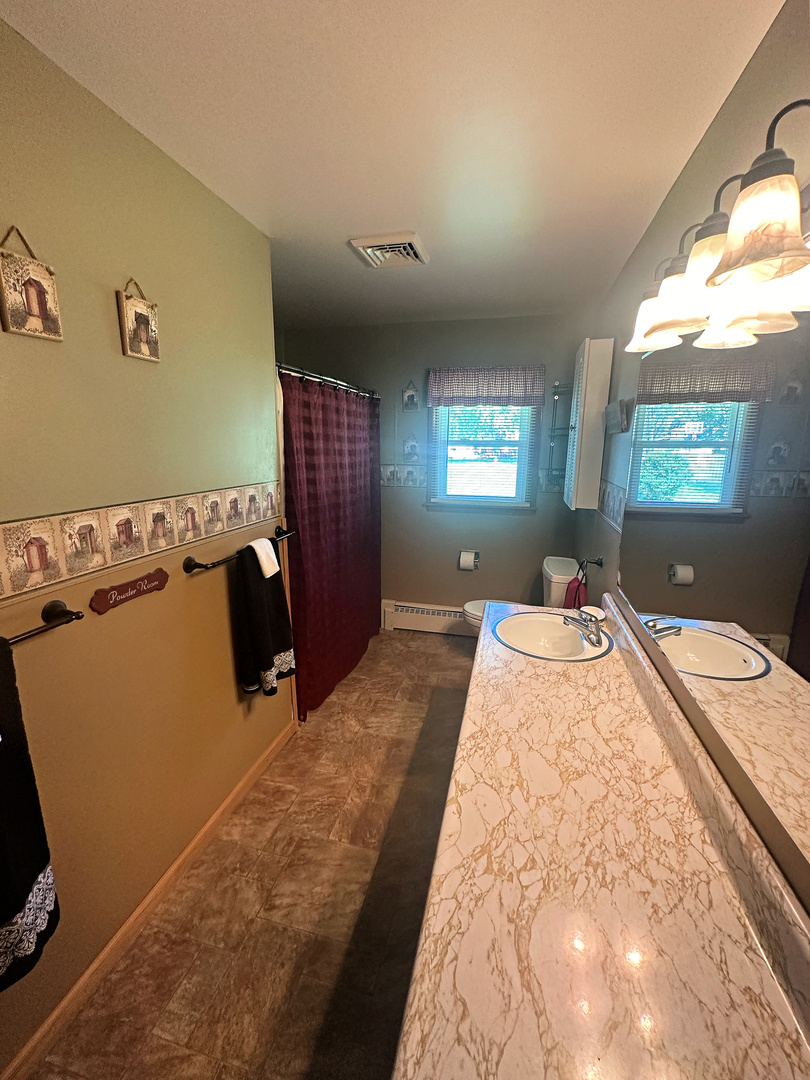 8 Old Orchard Lane
