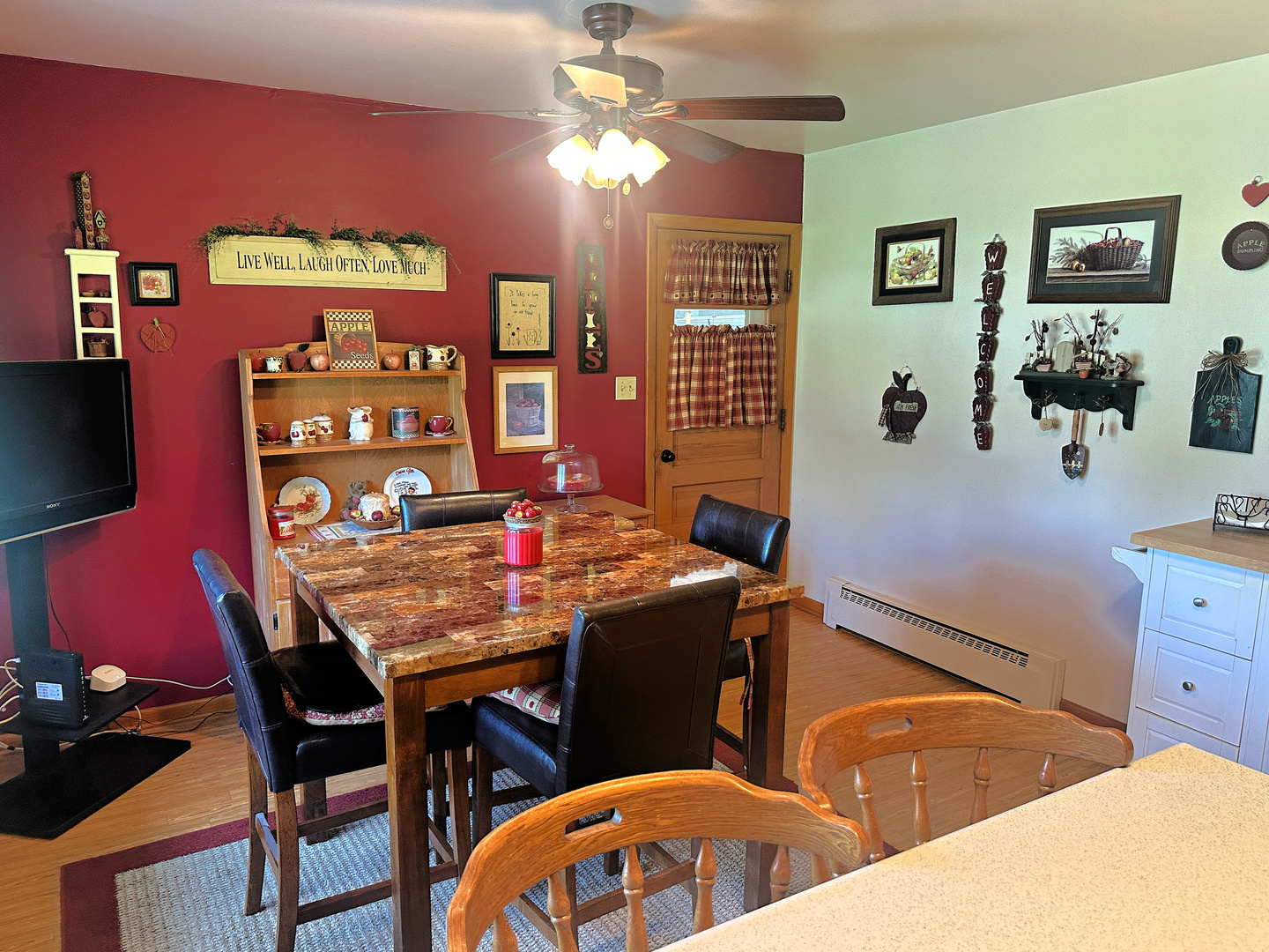 8 Old Orchard Lane