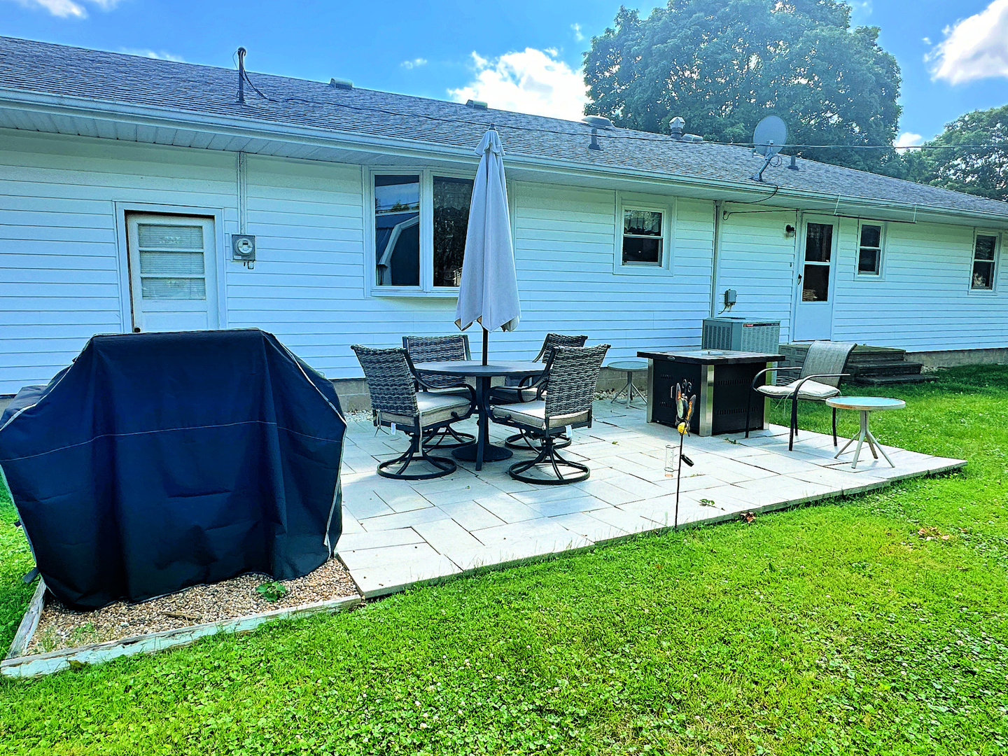 8 Old Orchard Lane