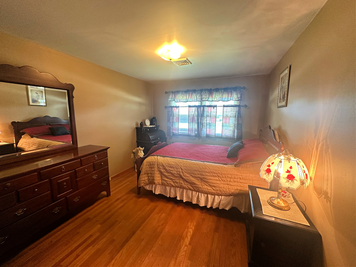 8 Old Orchard Lane