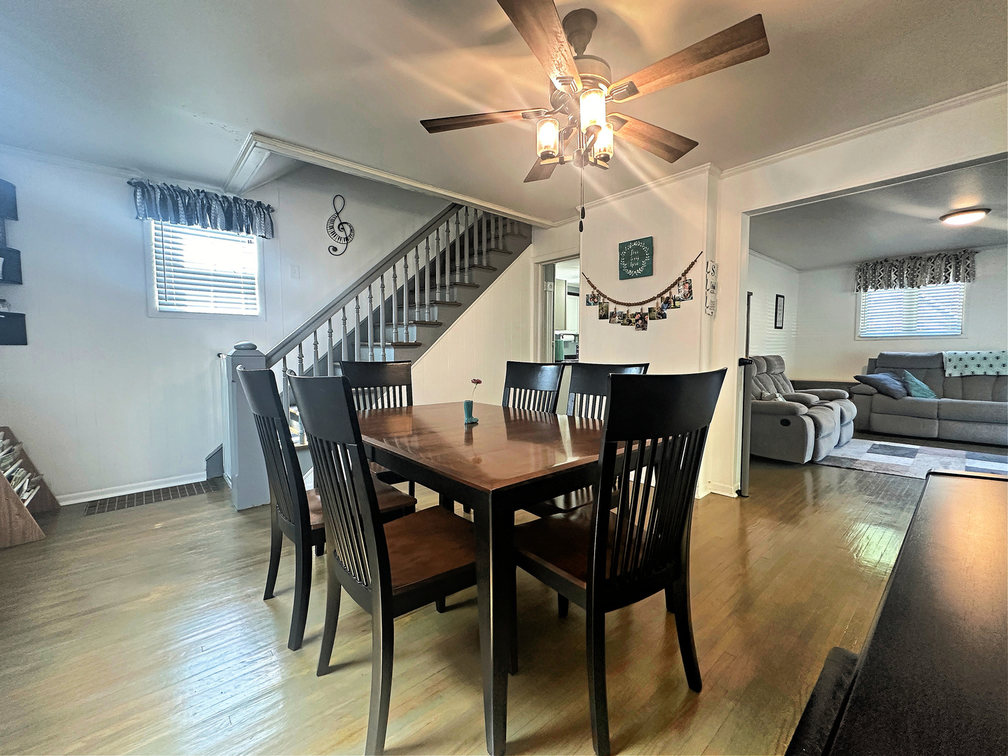 213 W 6th Street