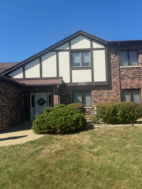 550 Golf Road Unit: 2