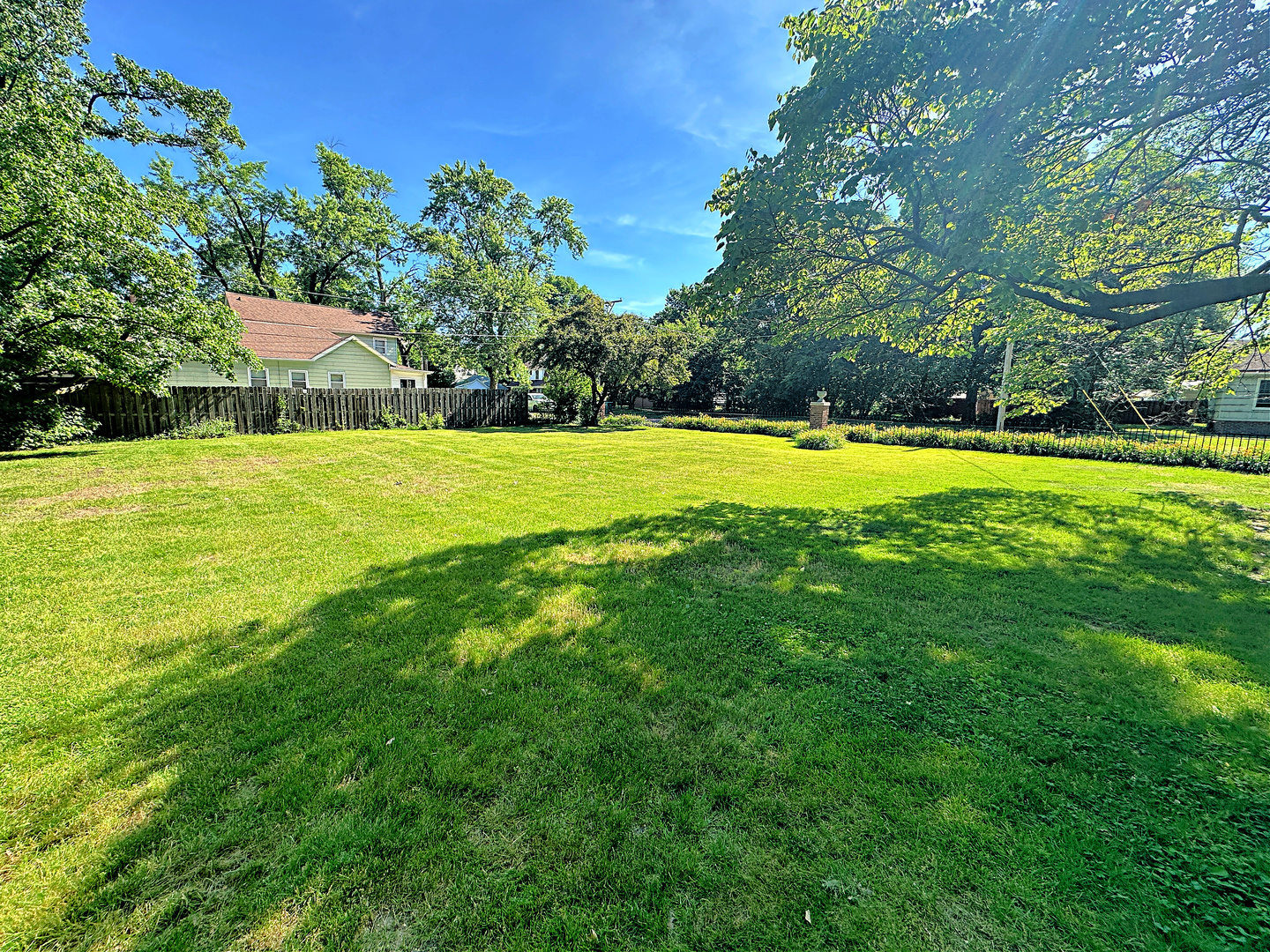 622 Little Street