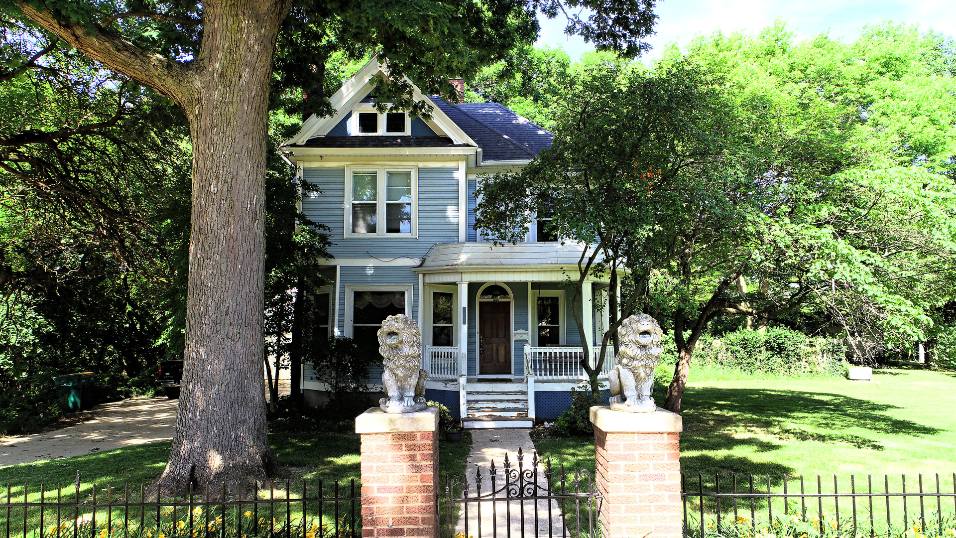 622 Little Street