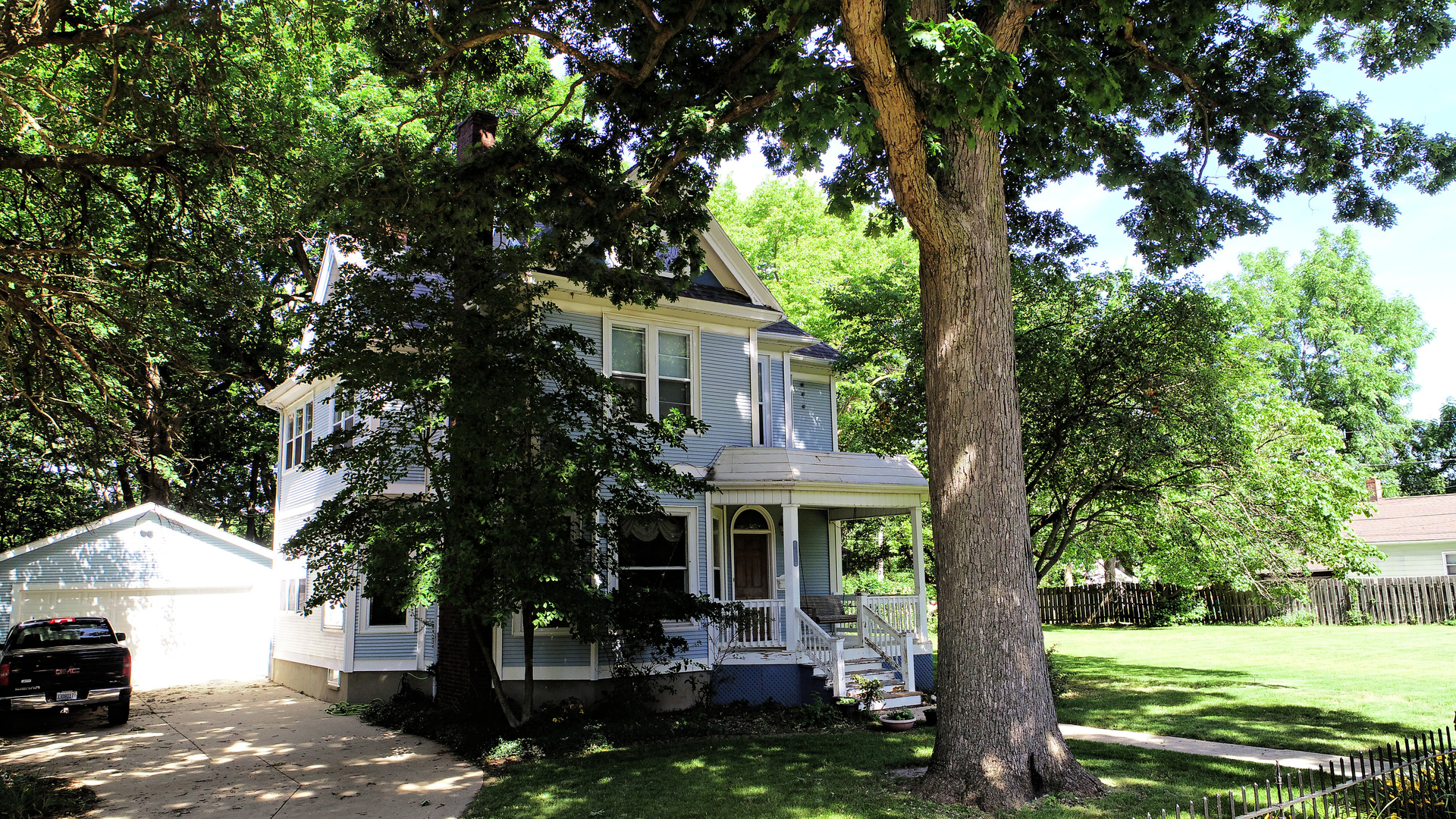 622 Little Street