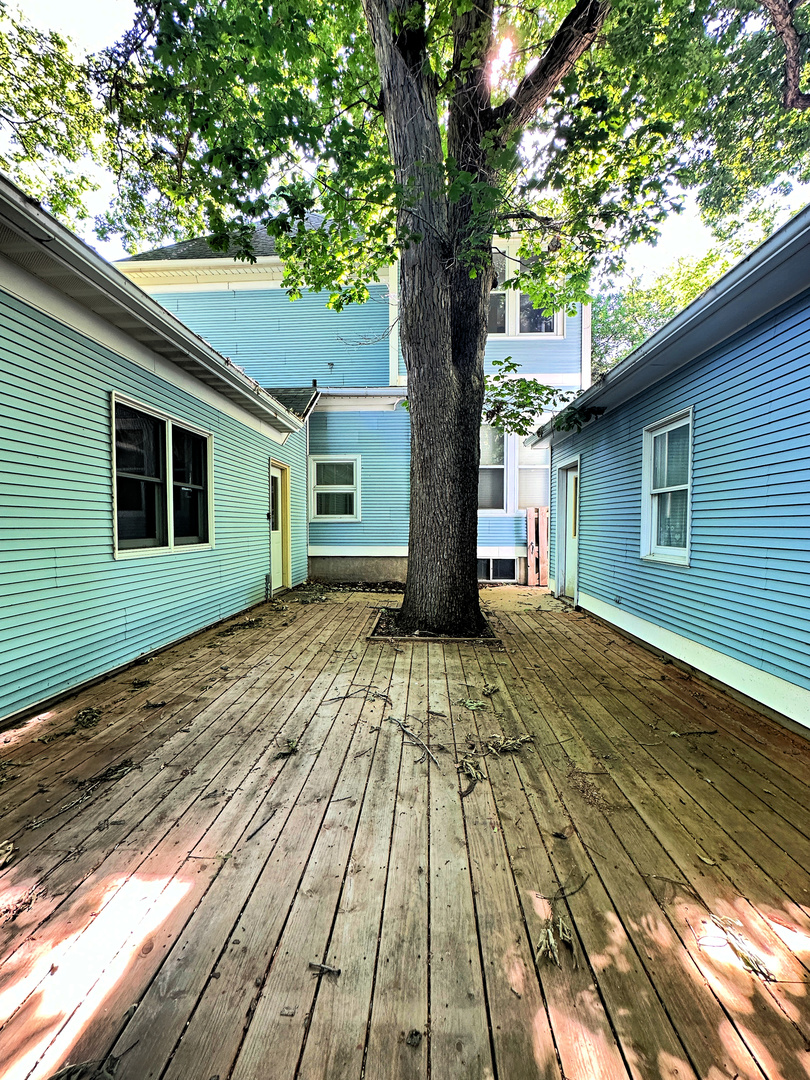 622 Little Street