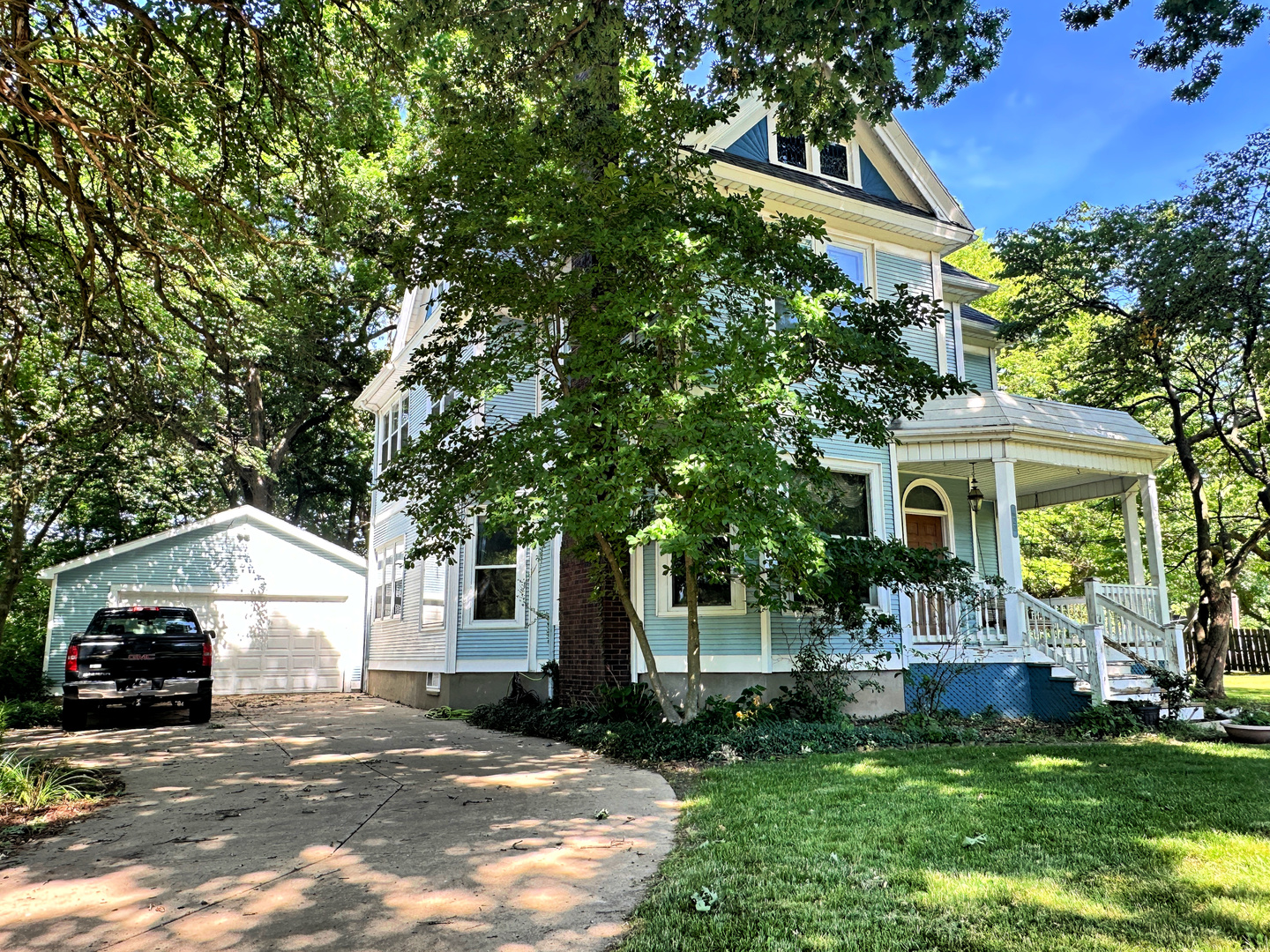 622 Little Street