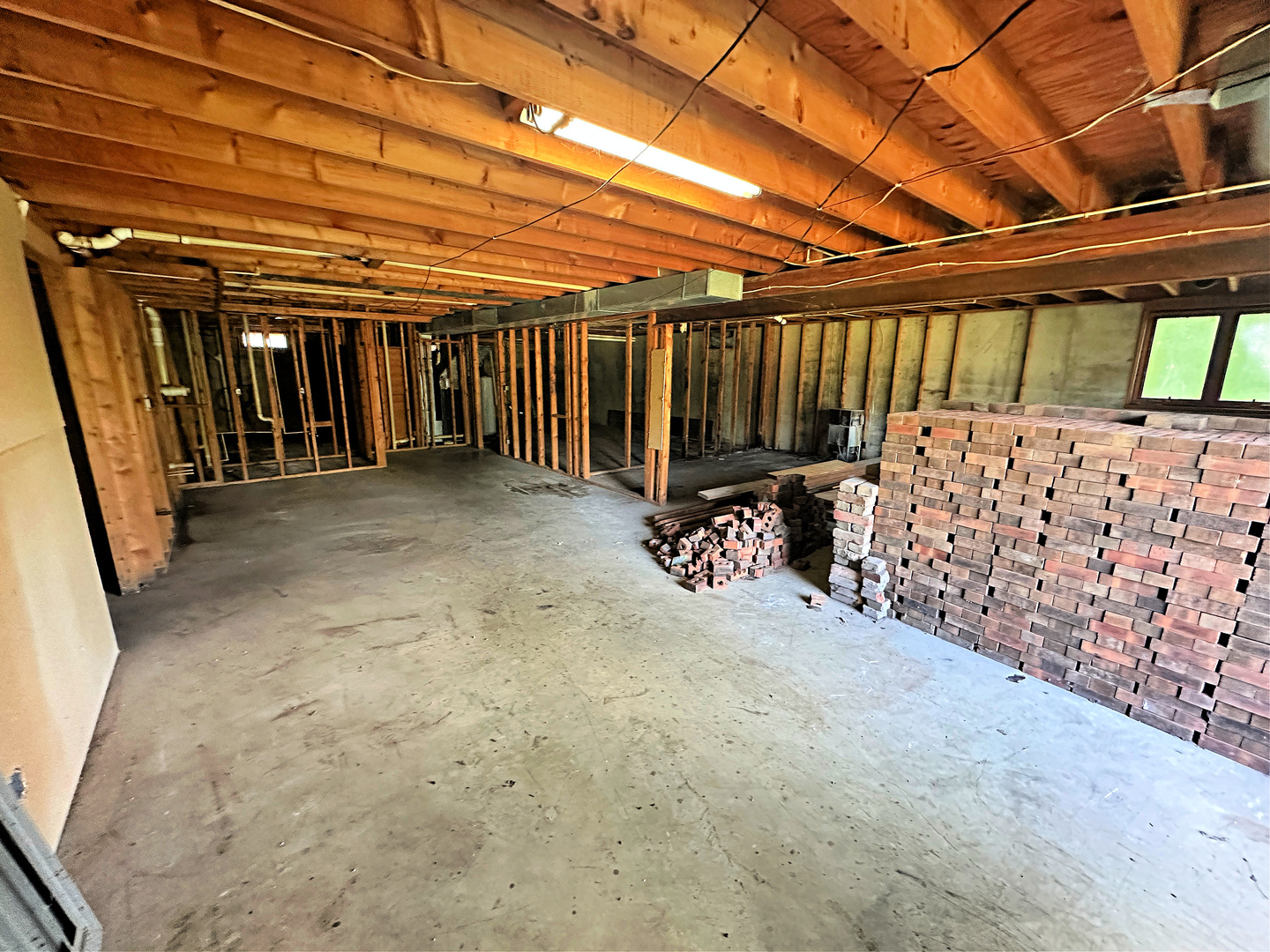 2328 Teegardin Road