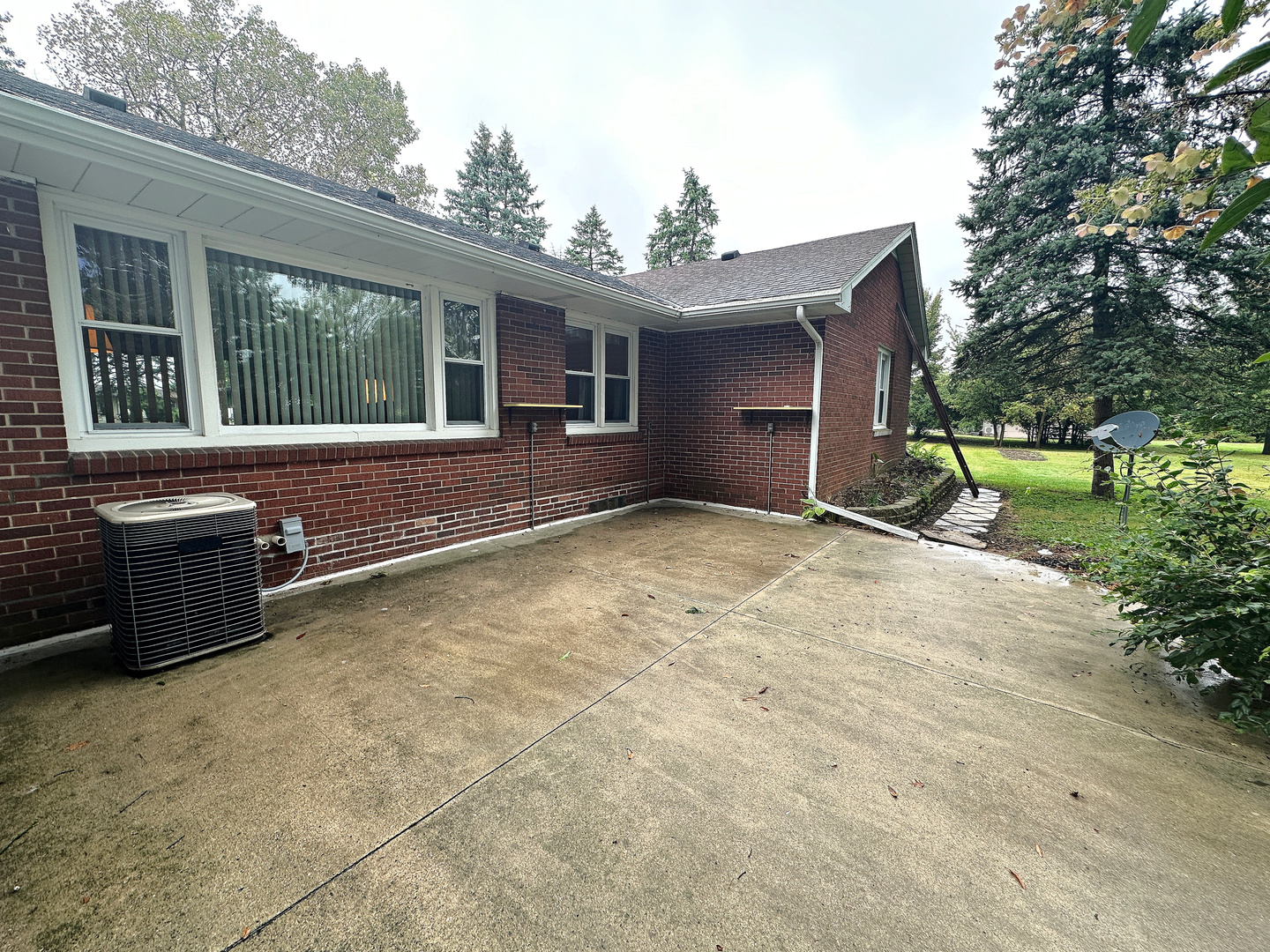 1201 Columbus Road