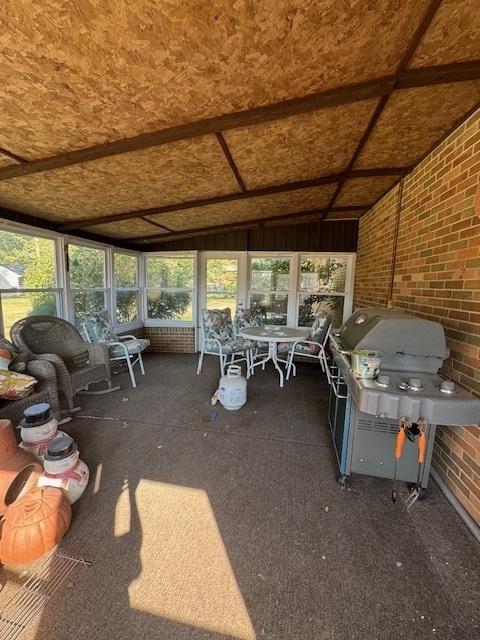 1518 Sharon Road