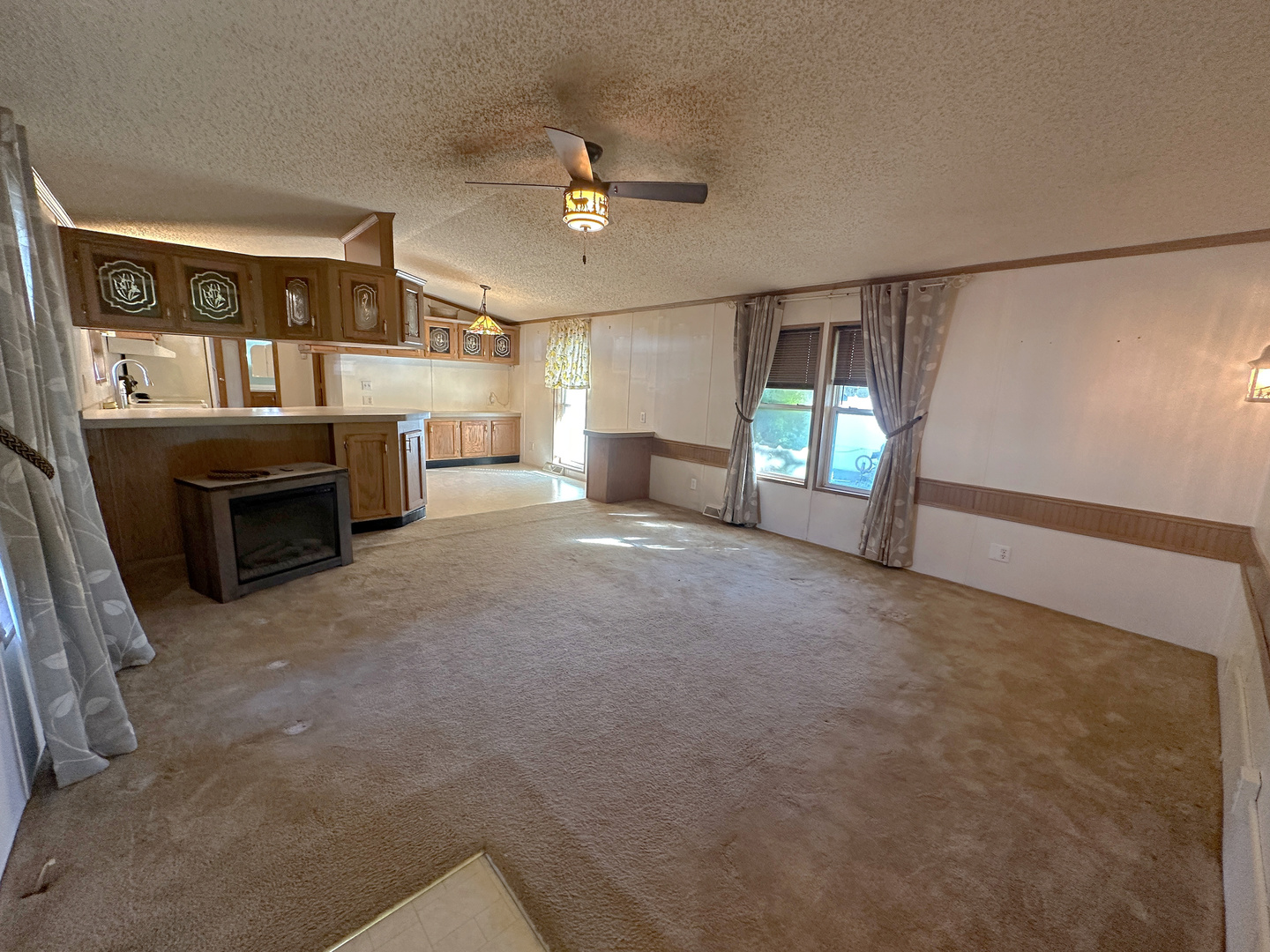616 Carriage Lane