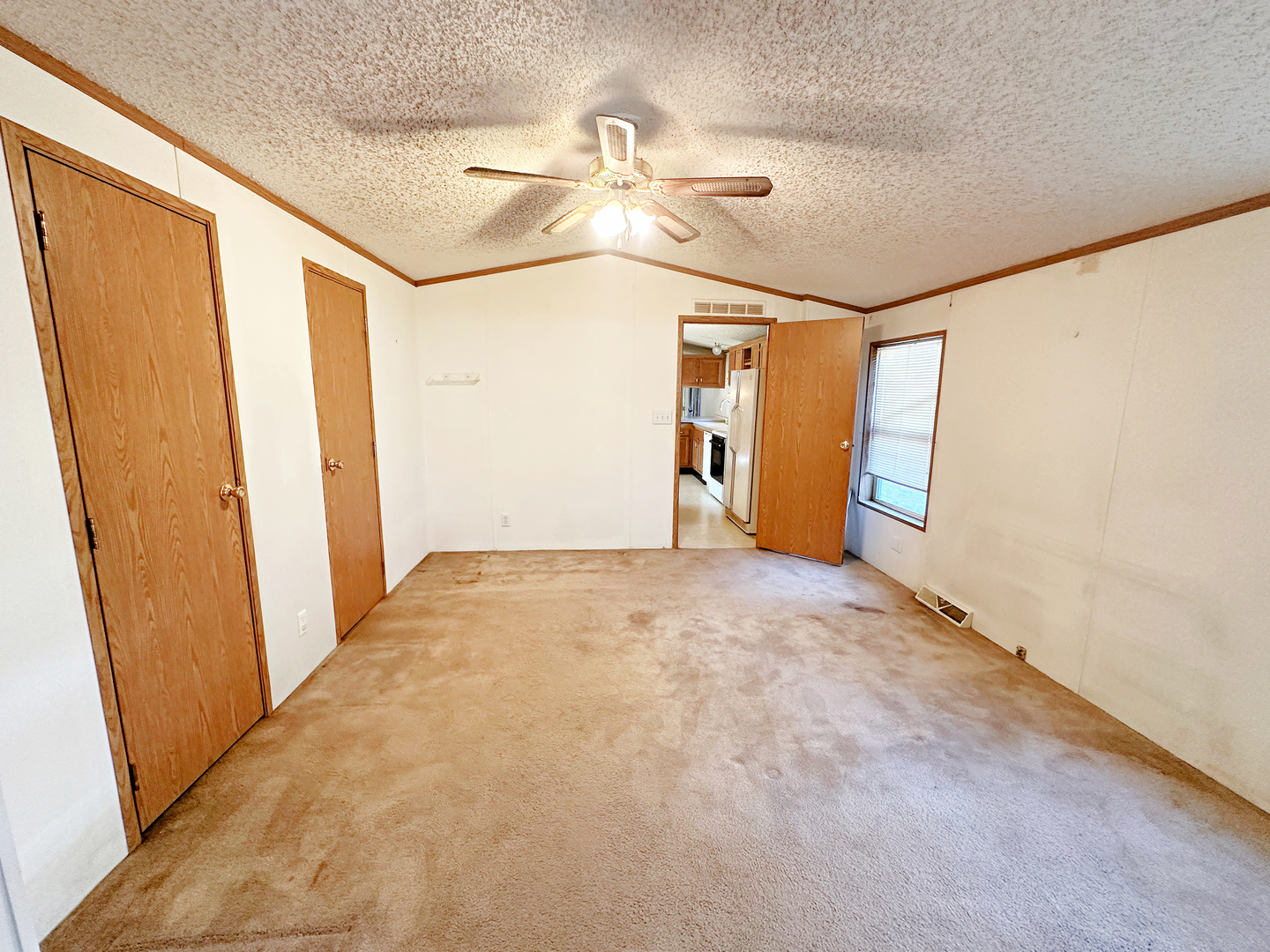 616 Carriage Lane