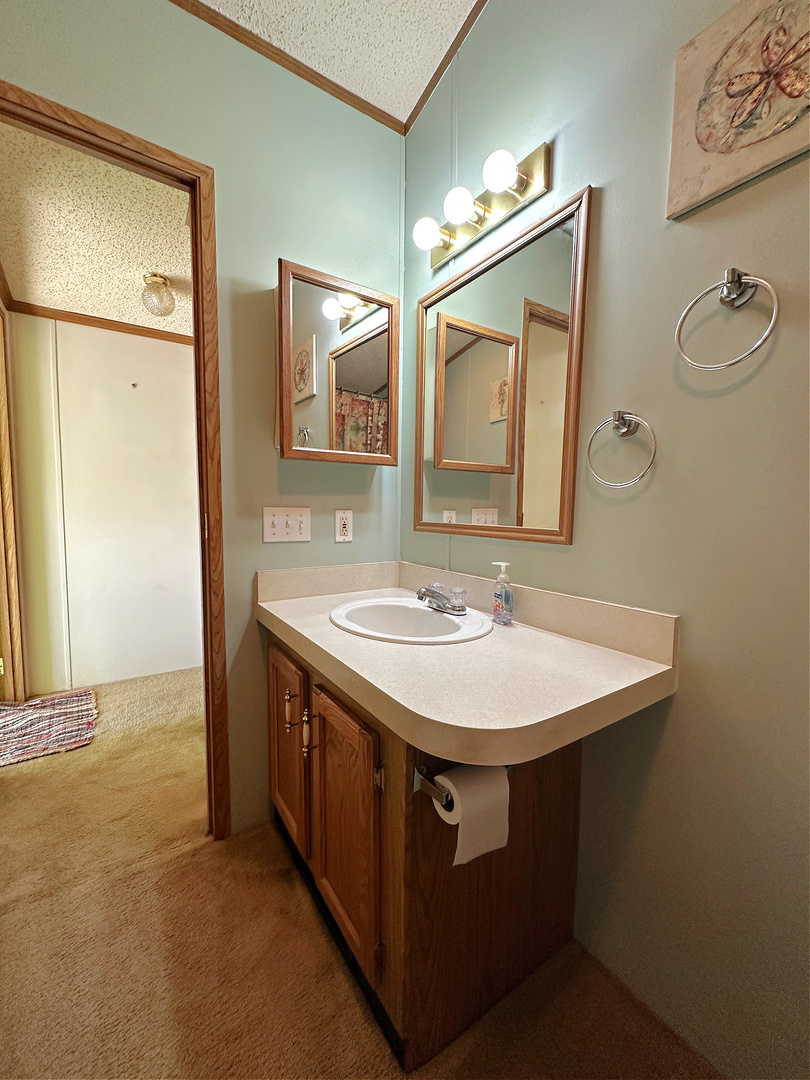 616 Carriage Lane