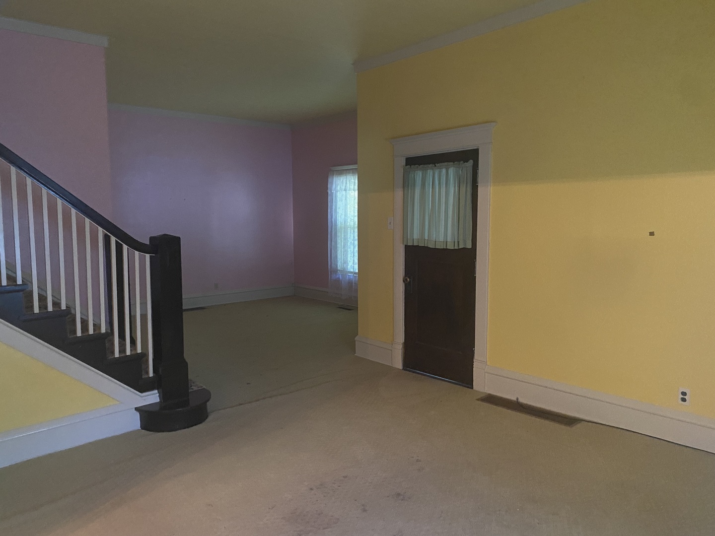 217 W 6th Street
