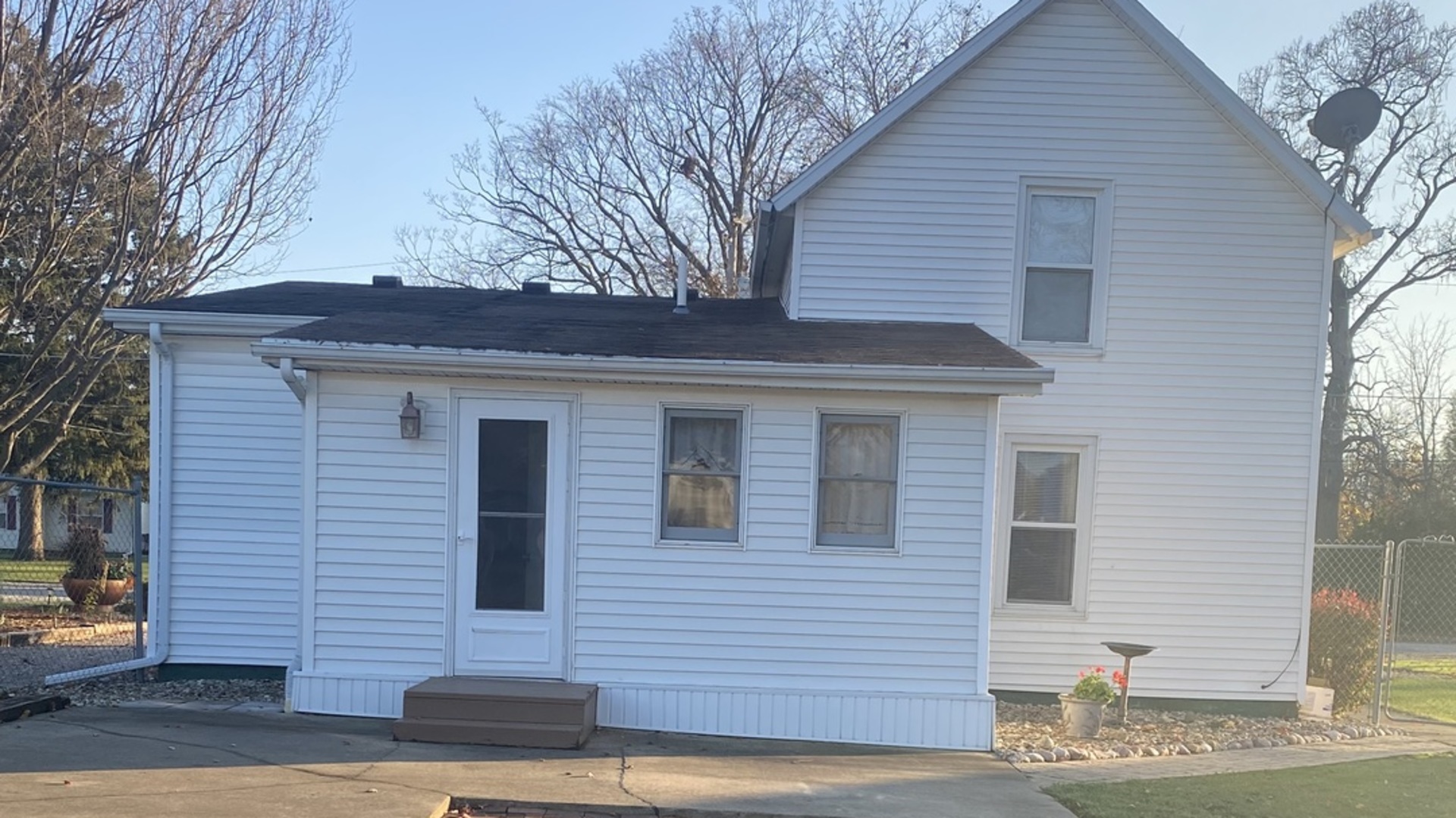 908 Charles Street