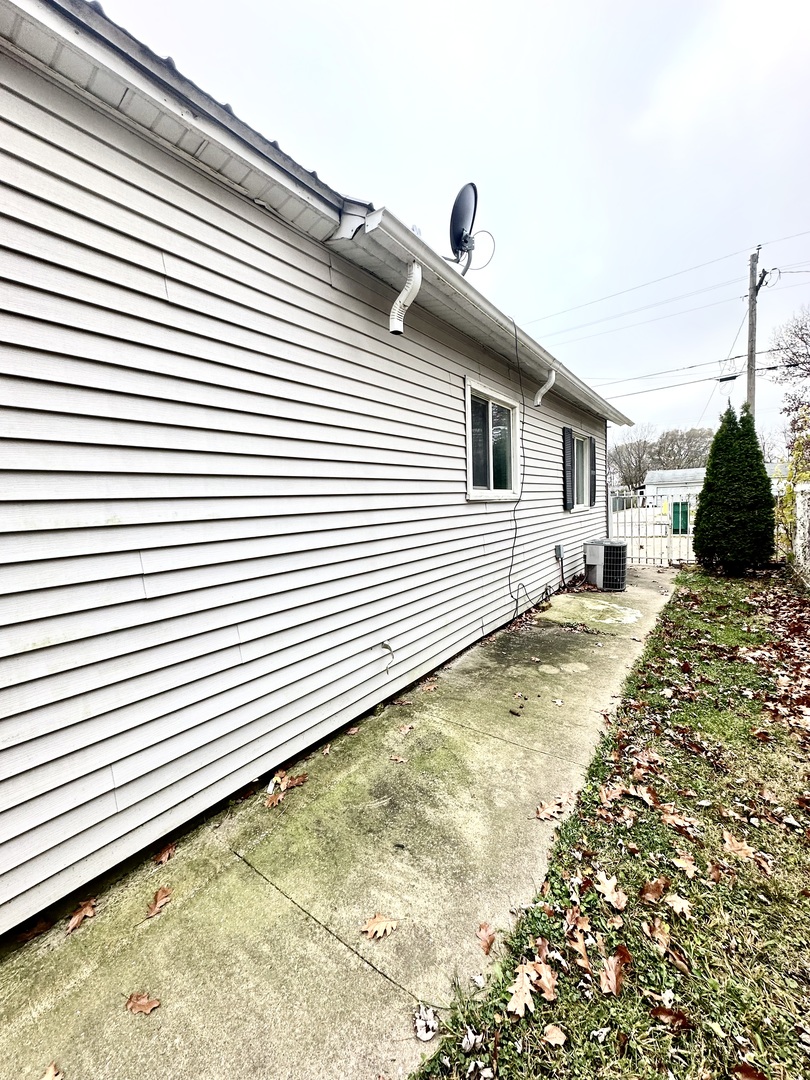 1405 N Sterling Street