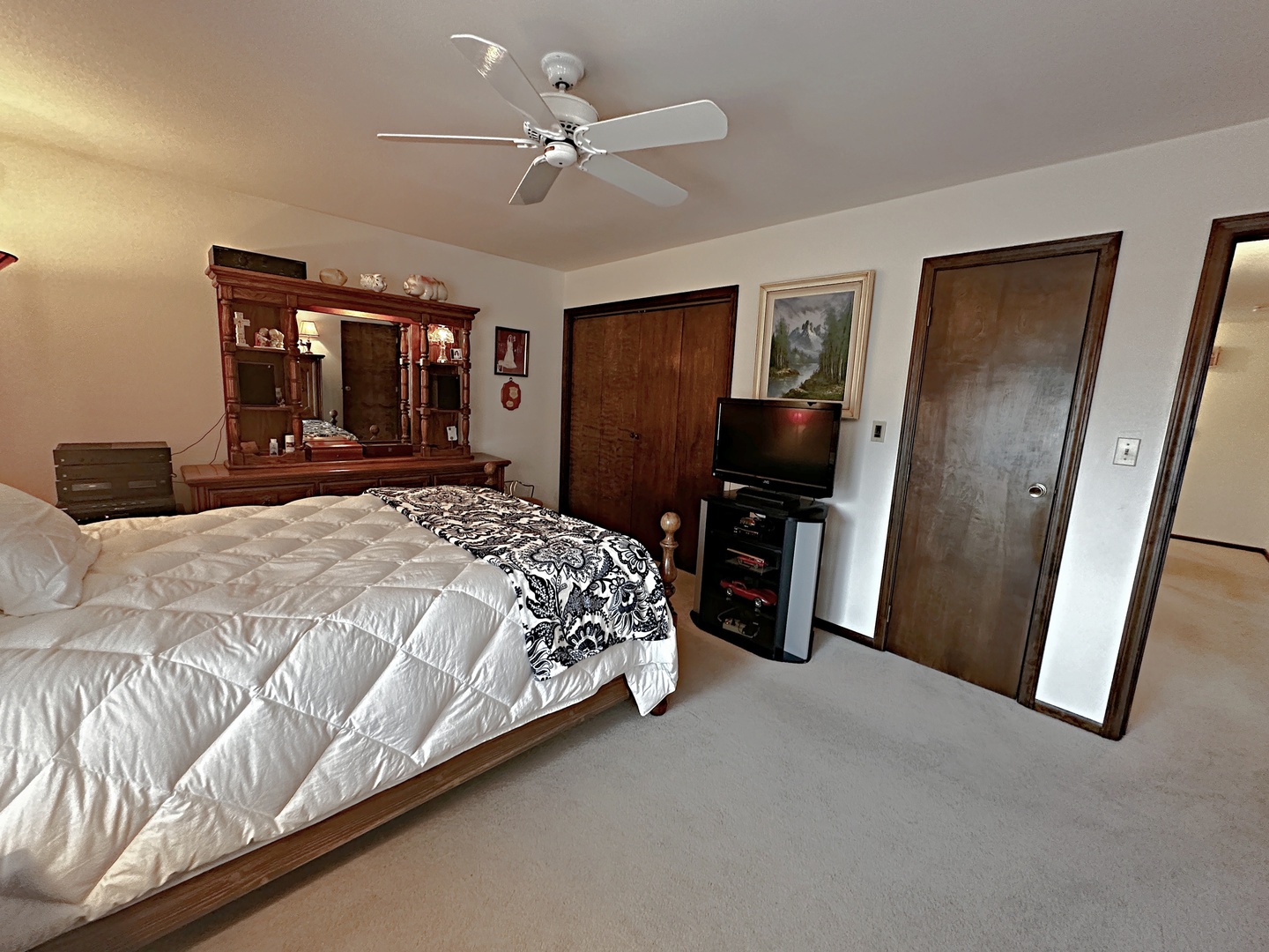 5 Liz Mar Place