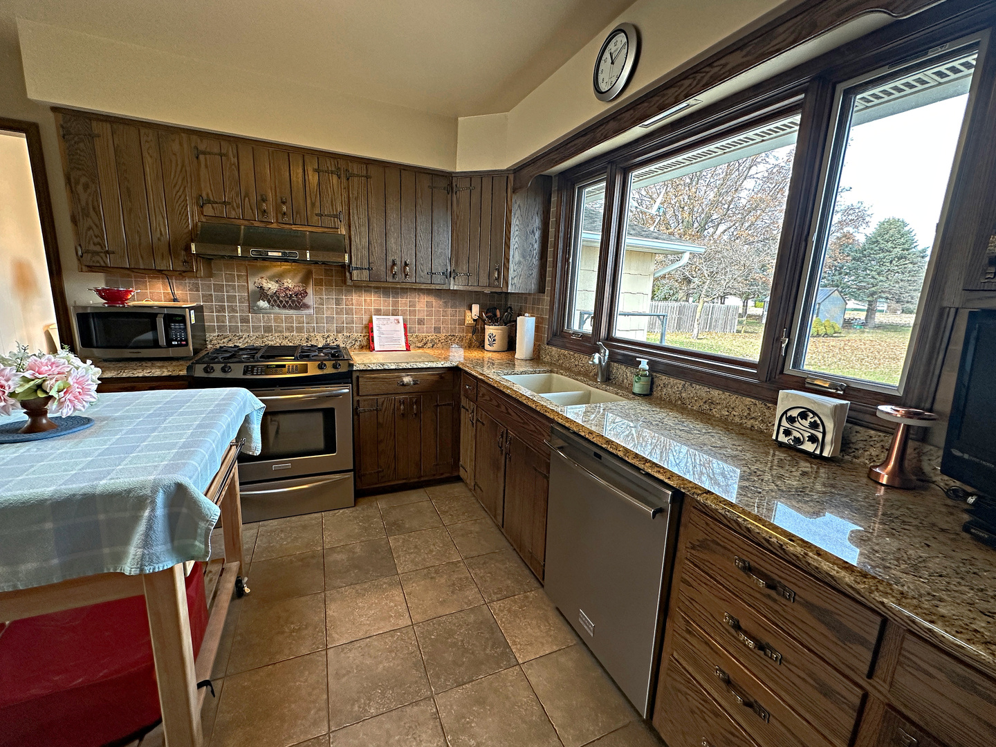 5 Liz Mar Place