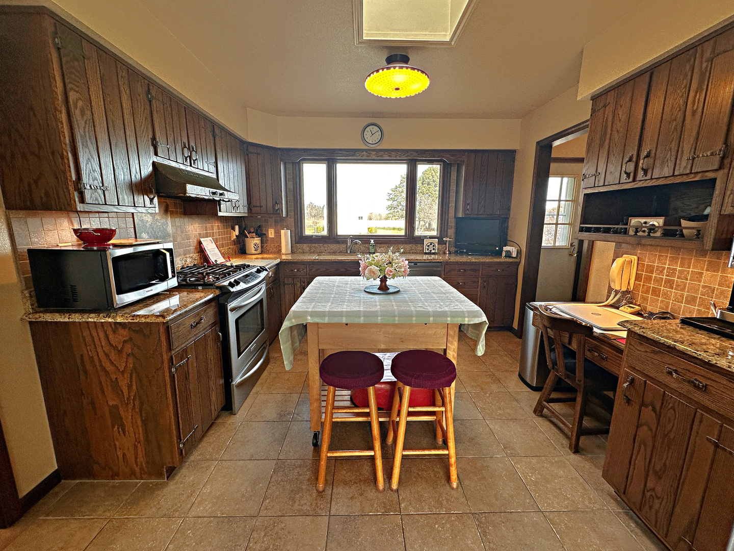 5 Liz Mar Place