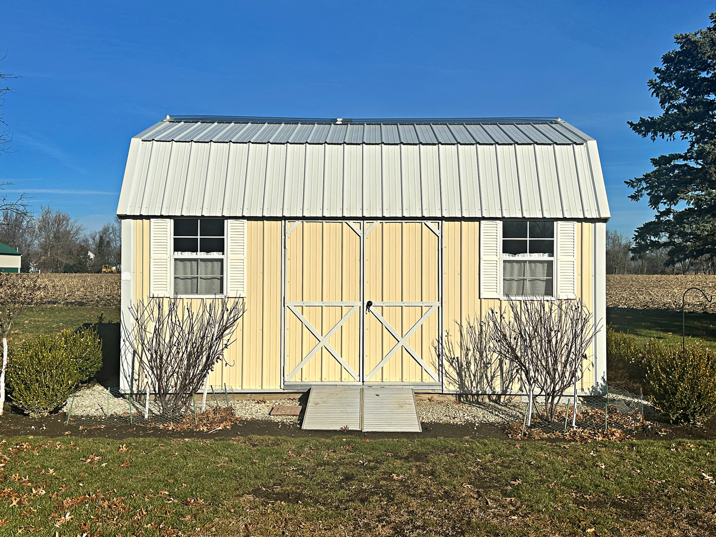5 Liz Mar Place