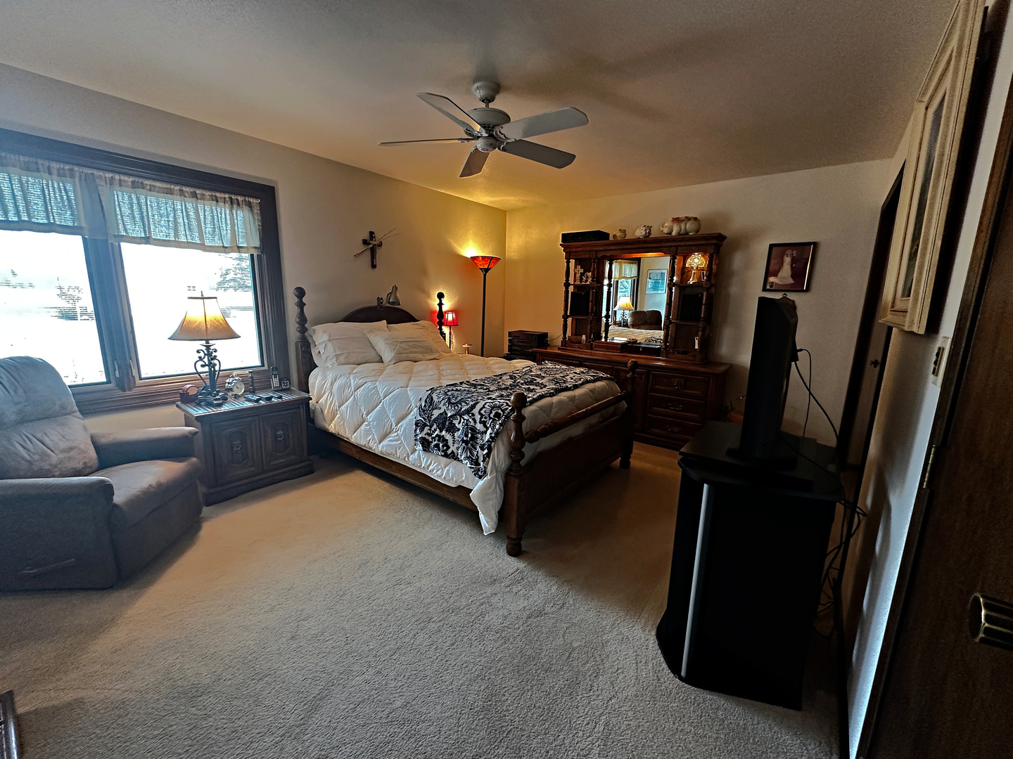 5 Liz Mar Place