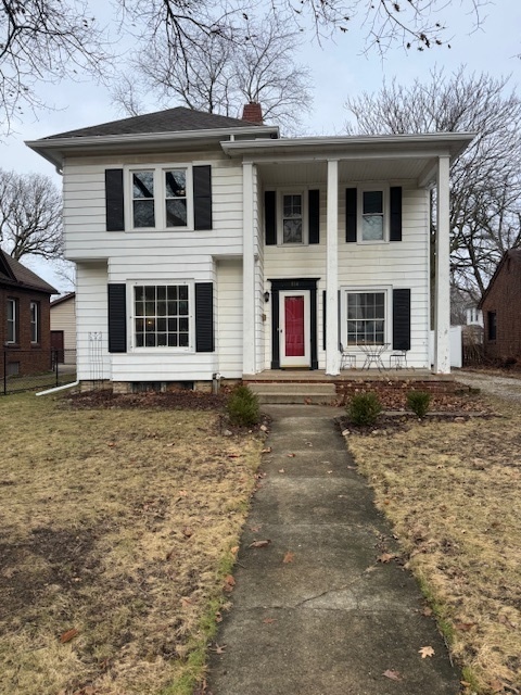 114 W Washington Street