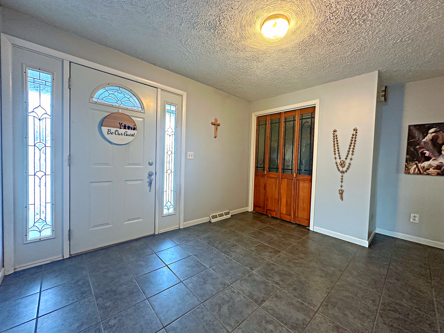 1707 Sharon Road