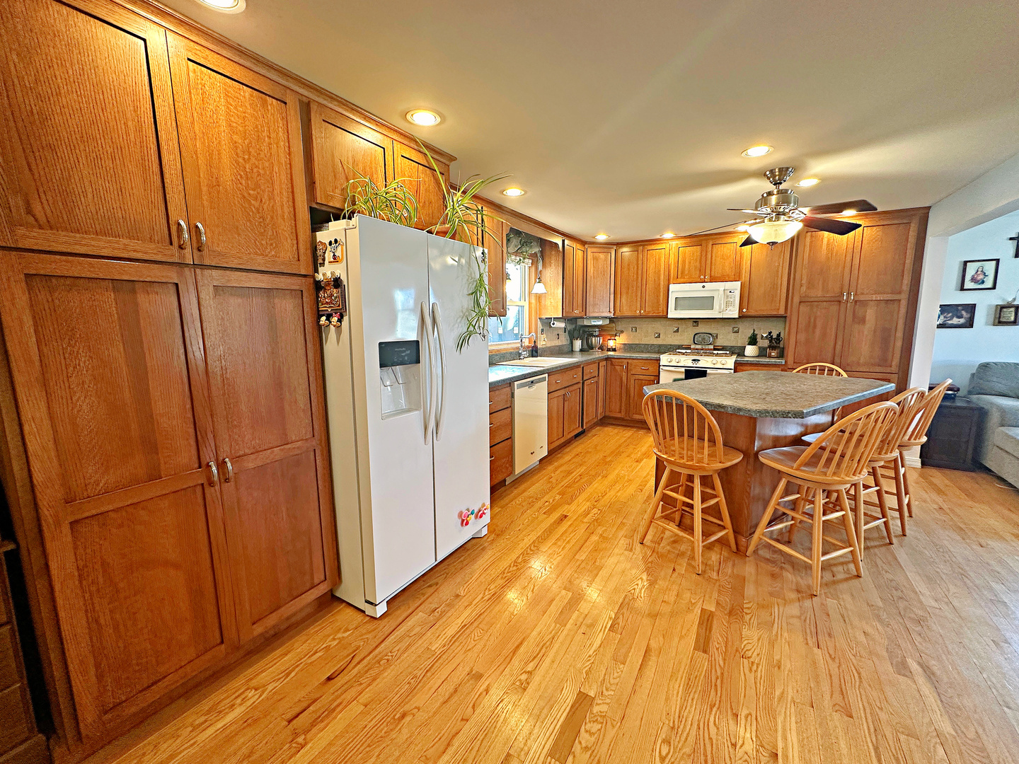1707 Sharon Road