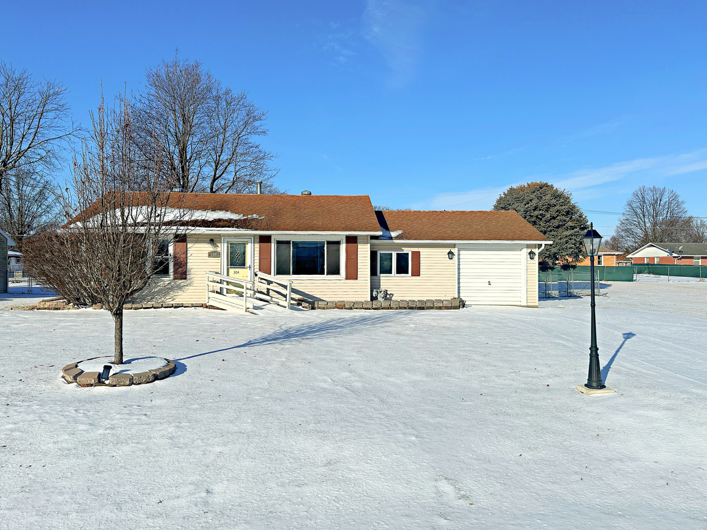 304 Columbus Road